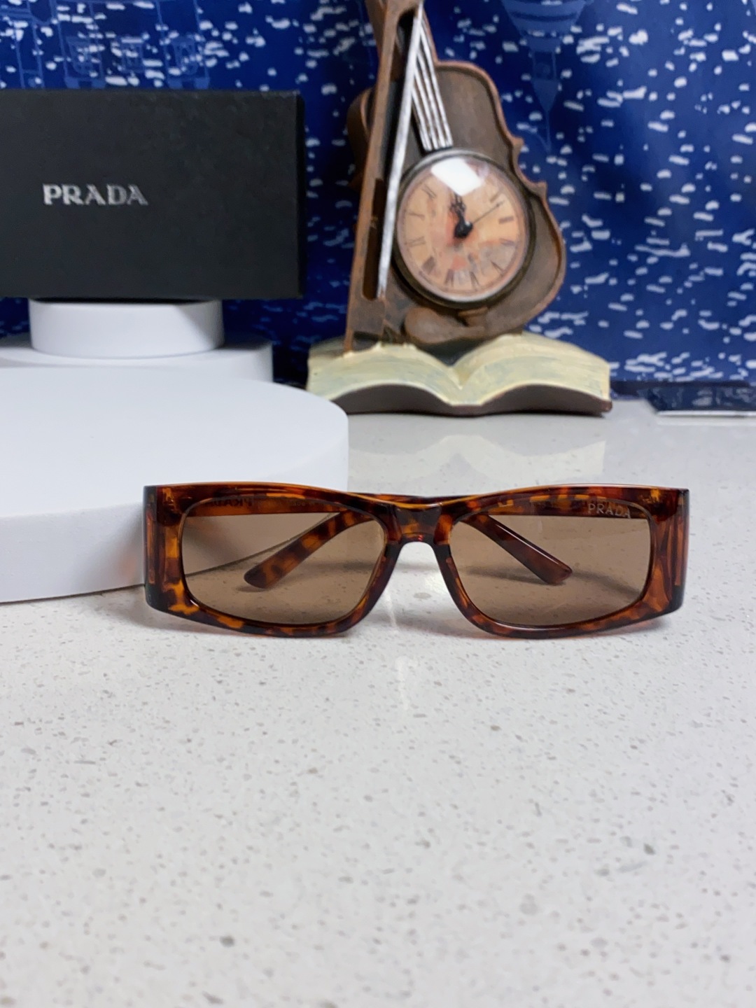 Prada普拉达 2025新款欧美时尚方形护目未来科技感太阳镜时尚潮流设计墨镜可配度数 SPRB03