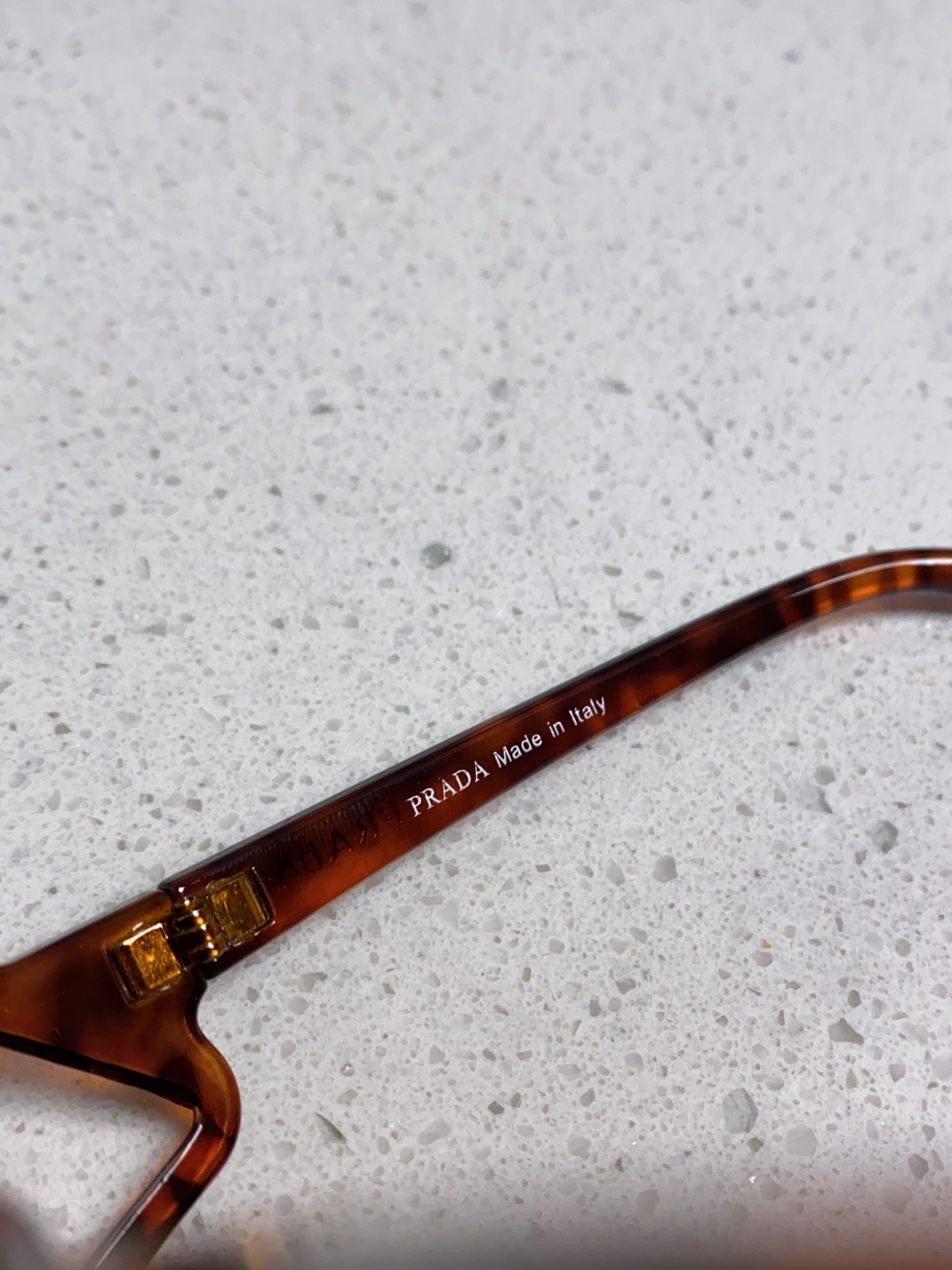 Prada普拉达 2025新款欧美时尚方形护目未来科技感太阳镜时尚潮流设计墨镜可配度数 SPRB03