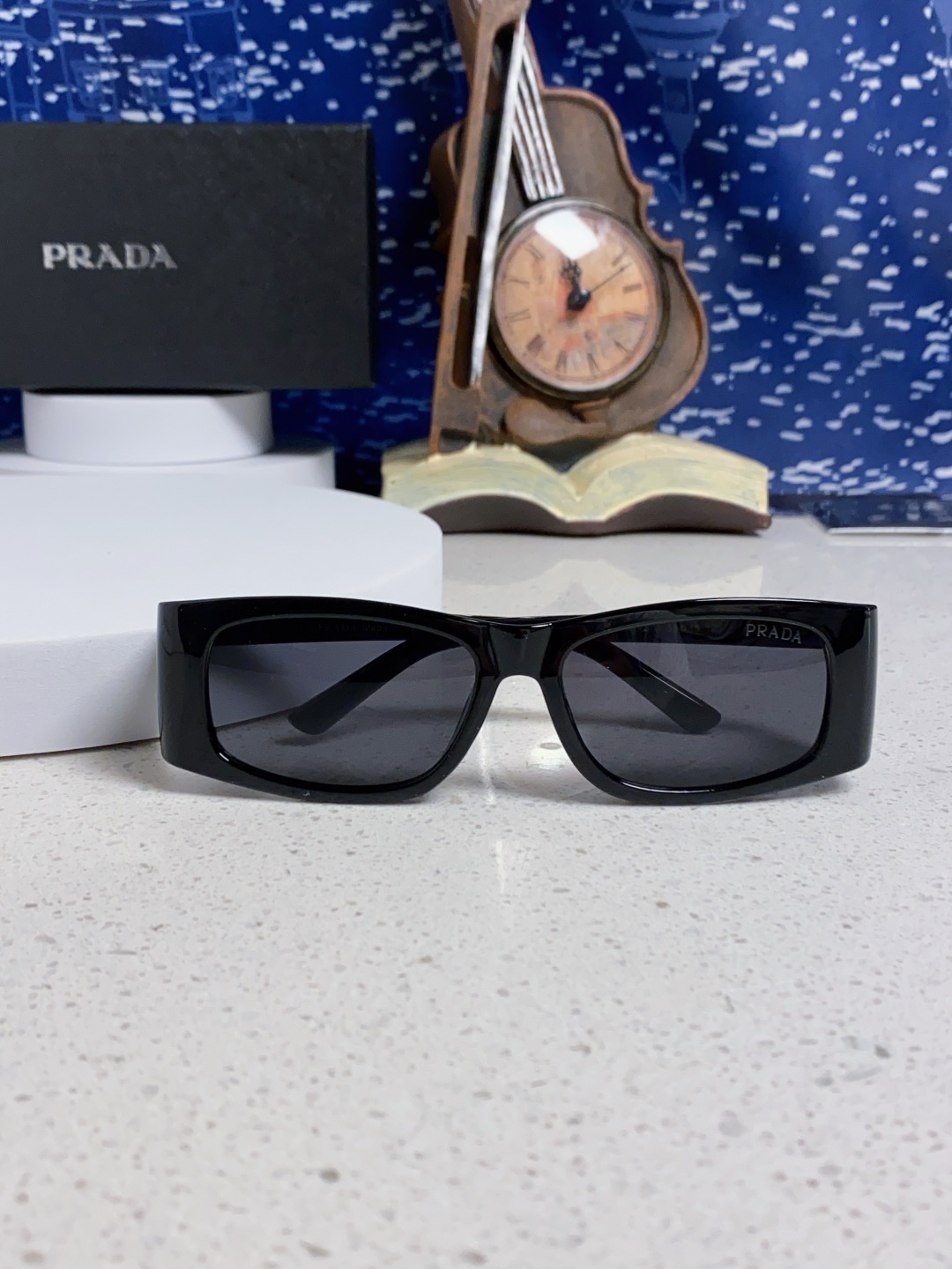 Prada普拉达 2025新款欧美时尚方形护目未来科技感太阳镜时尚潮流设计墨镜可配度数 SPRB03