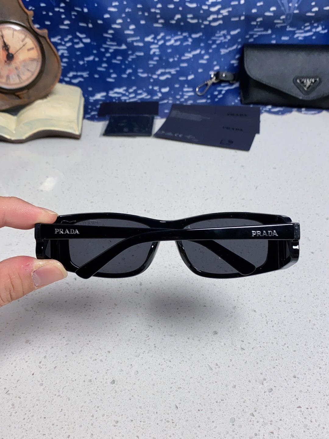 Prada普拉达 2025新款欧美时尚方形护目未来科技感太阳镜时尚潮流设计墨镜可配度数 SPRB03