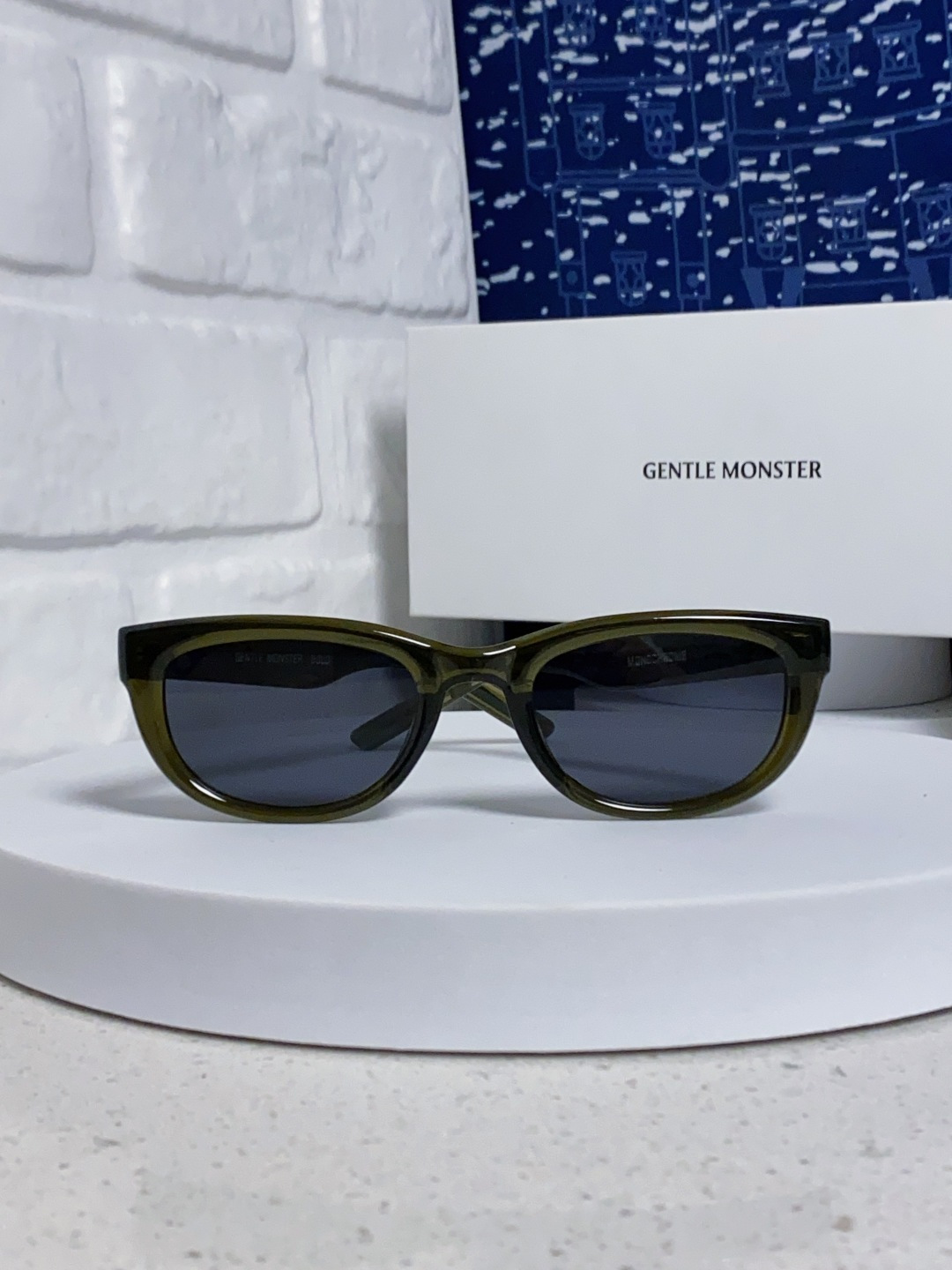 P 105 Gentle Moster(GM) 王嘉尔同款高品质欧美小框墨镜男时尚太阳镜女款防紫外线眼镜驾驶镜椭圆形    型号：Monochrome