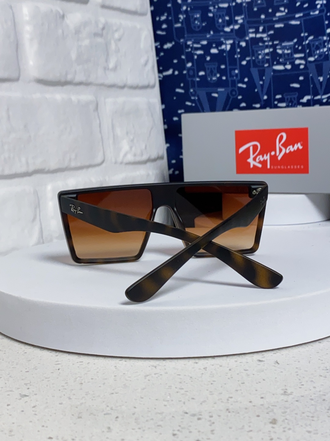 Rayban 雷朋 2025新款复古黑色连一体镜超大框方圆脸显瘦高级感欧美风墨镜女太阳眼镜RB4390