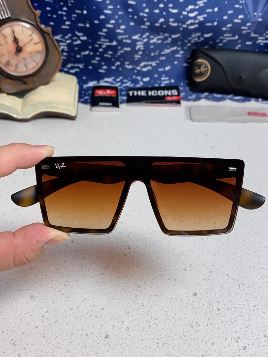 Rayban 雷朋 2025新款复古黑色连一体镜超大框方圆脸显瘦高级感欧美风墨镜女太阳眼镜RB4390