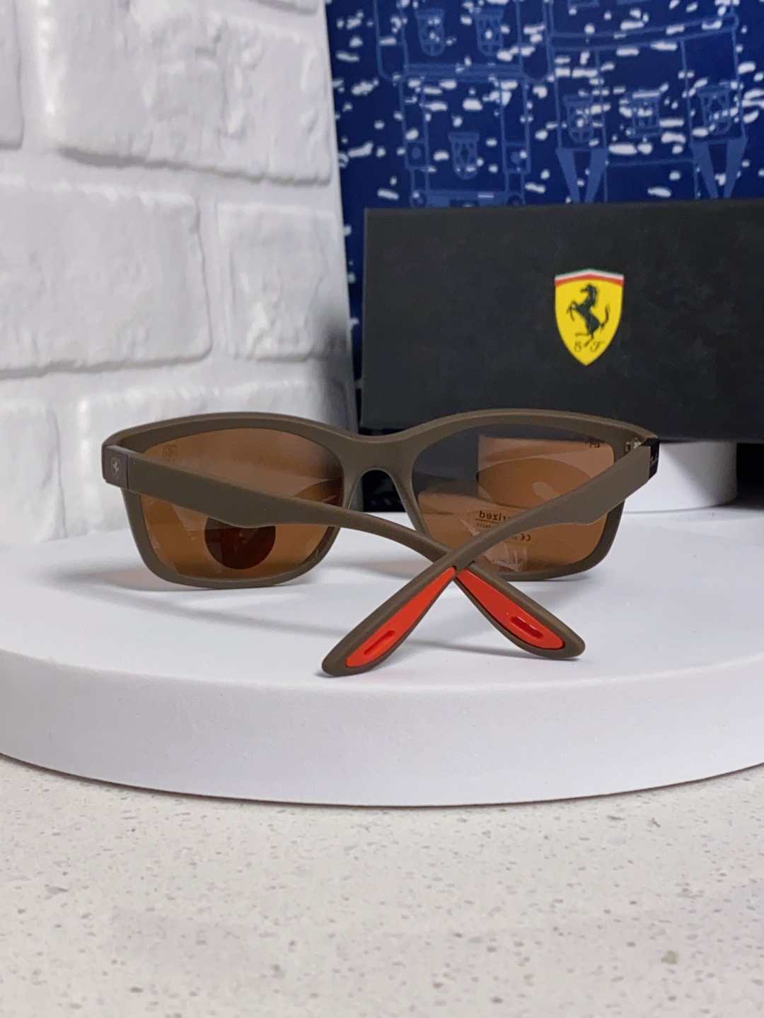 Rayban雷朋法拉利联名 2025新款偏光太阳镜方形框眼镜男女墨镜大框 RB4558