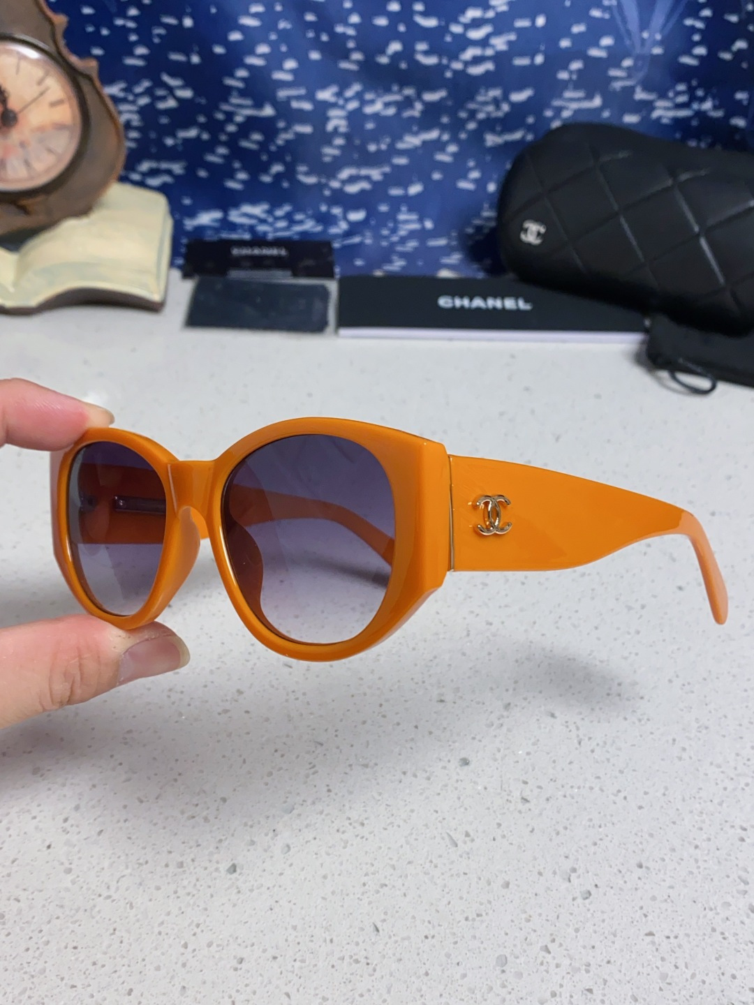  Chanel香奈儿 25新品墨镜女方圆脸太阳眼镜偏光猫眼镜框  宽腿 网红爆款 女士墨镜