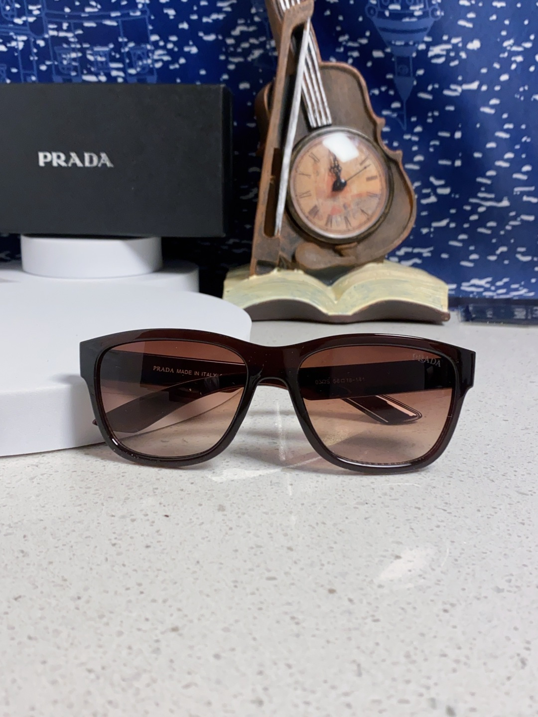  PRADA普拉达 新款男士欧美运动太阳镜女防紫外线流行眼镜通用优雅防晒外贸墨镜