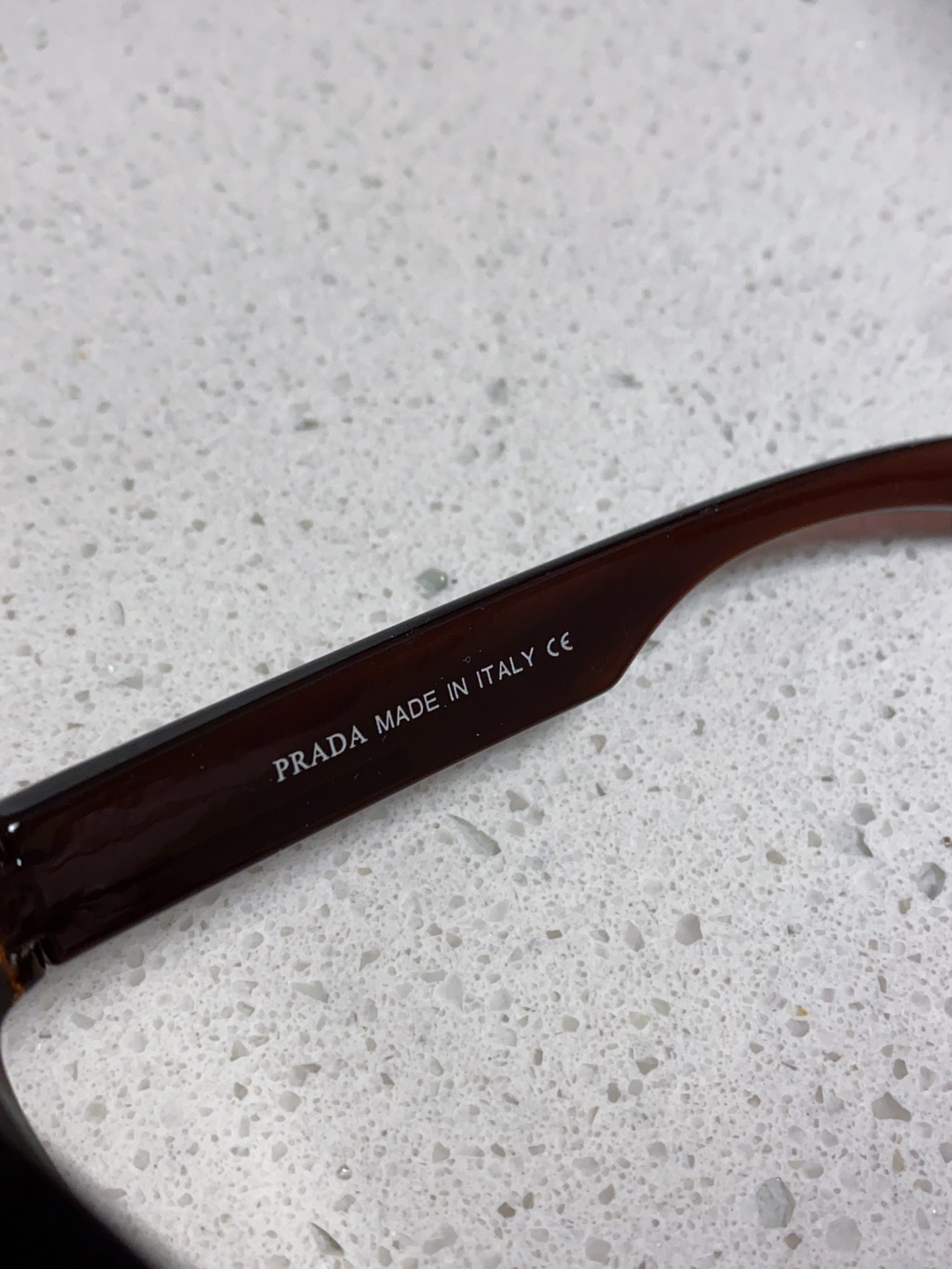  PRADA普拉达 新款男士欧美运动太阳镜女防紫外线流行眼镜通用优雅防晒外贸墨镜