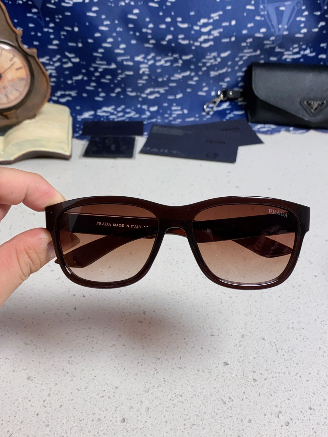  PRADA普拉达 新款男士欧美运动太阳镜女防紫外线流行眼镜通用优雅防晒外贸墨镜