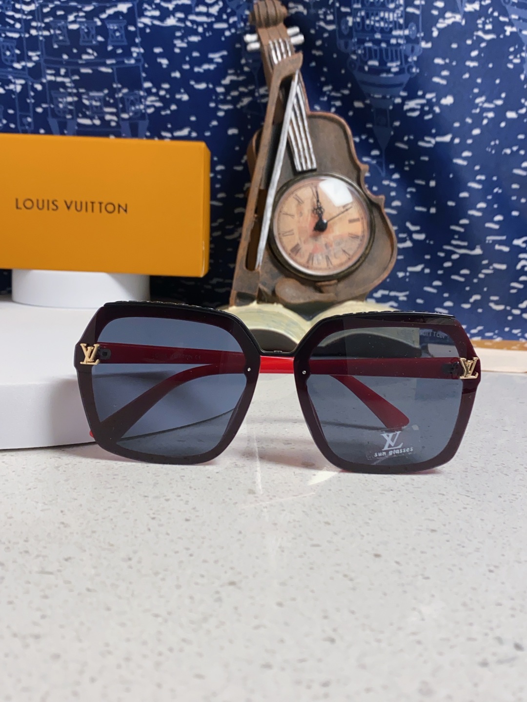 LouisVuitton路易威登 2025新款Lv 时尚轻奢方框防晒墨镜女款 高级感显瘦偏光女士太阳镜大