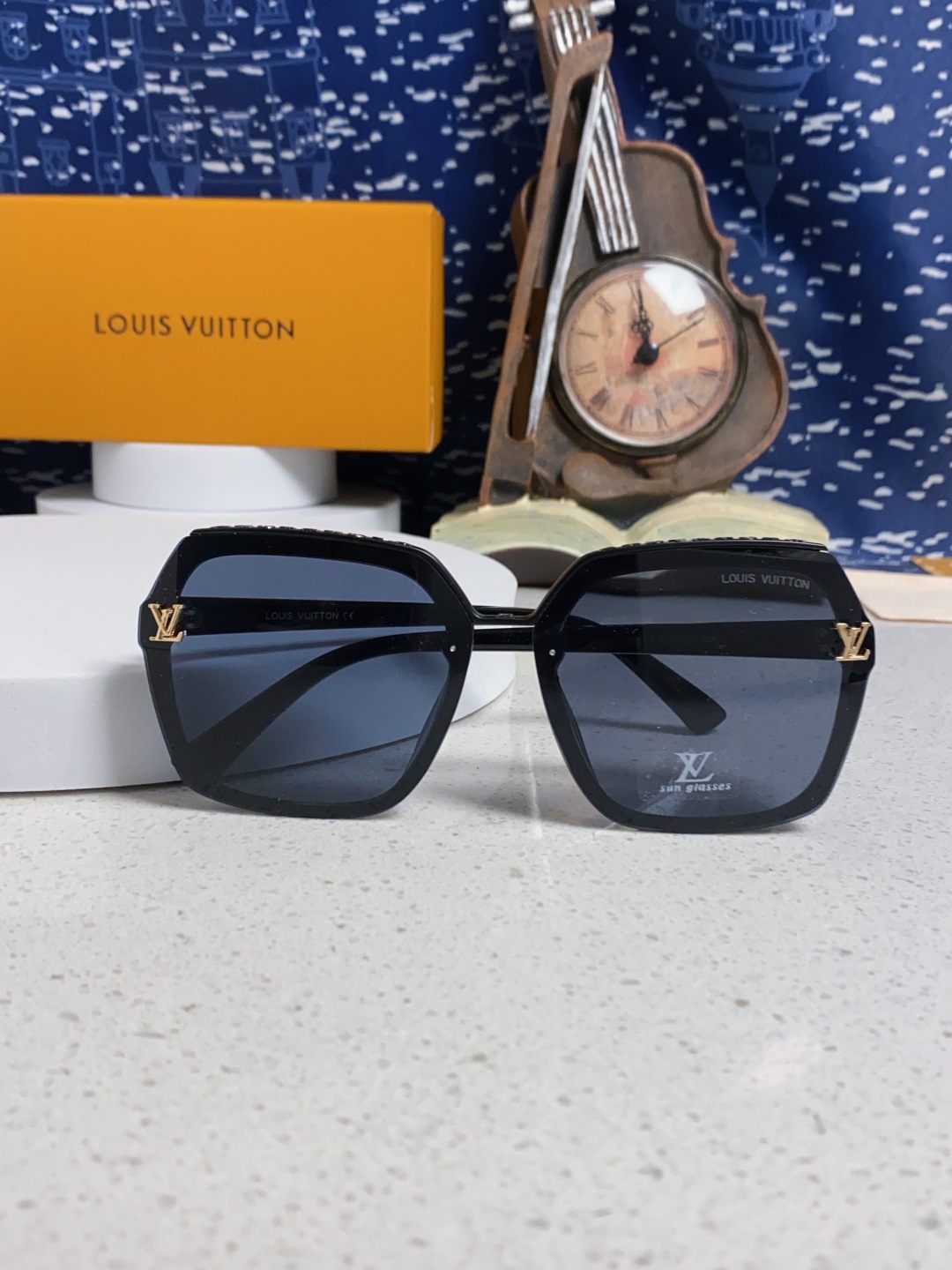 LouisVuitton路易威登 2025新款Lv 时尚轻奢方框防晒墨镜女款 高级感显瘦偏光女士太阳镜大