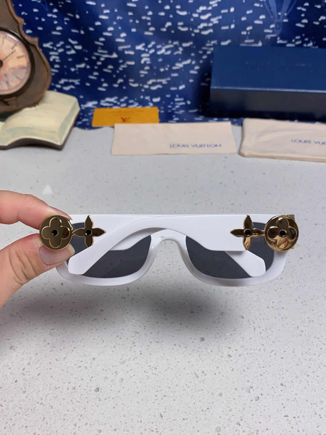 LouisVuitton路易威登 2026新款LV墨镜男士女士通用方框防紫外线休闲太阳镜Z2196W