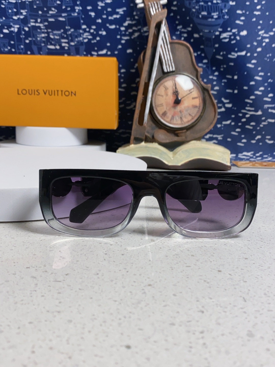 LouisVuitton路易威登 2026新款LV墨镜男士女士通用方框防紫外线休闲太阳镜Z2196W