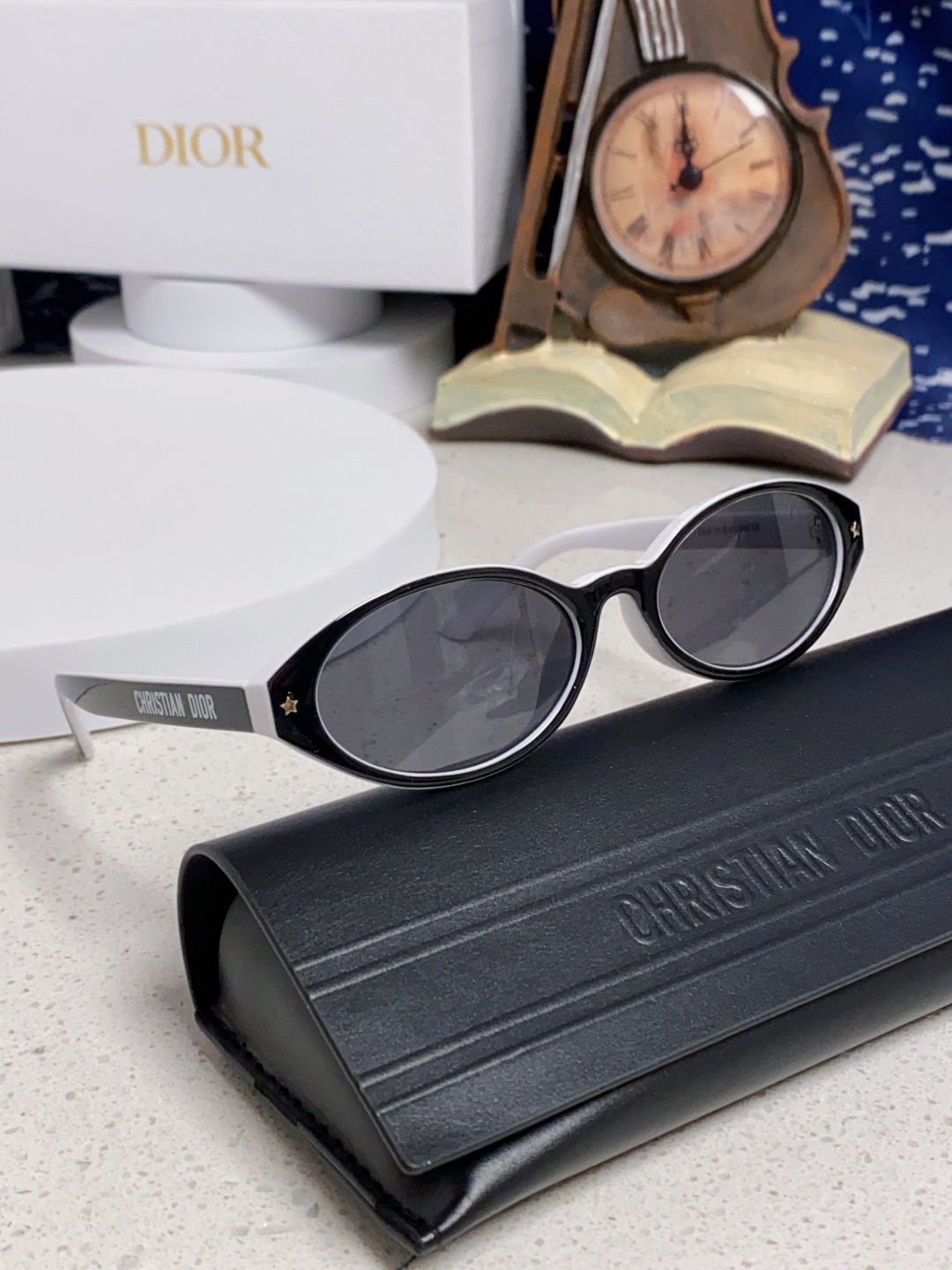 Dior迪奥 2025新款椭圆形猫眼墨镜女士迪丽热巴胶片同款高级感街拍防嗮太阳镜