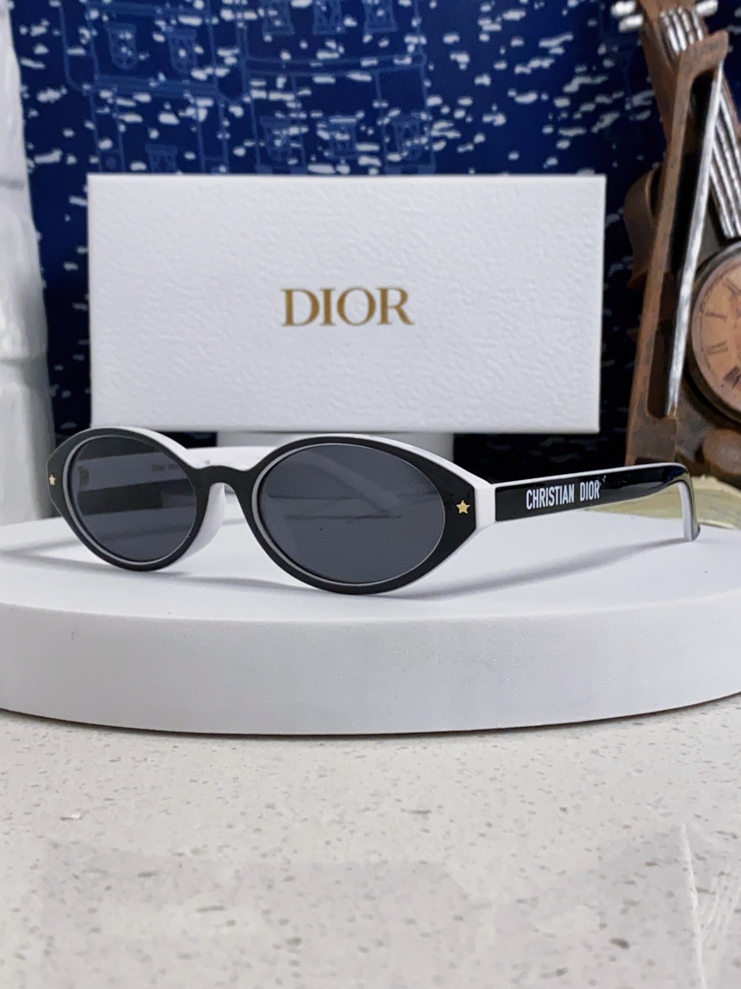 Dior迪奥 2025新款椭圆形猫眼墨镜女士迪丽热巴胶片同款高级感街拍防嗮太阳镜