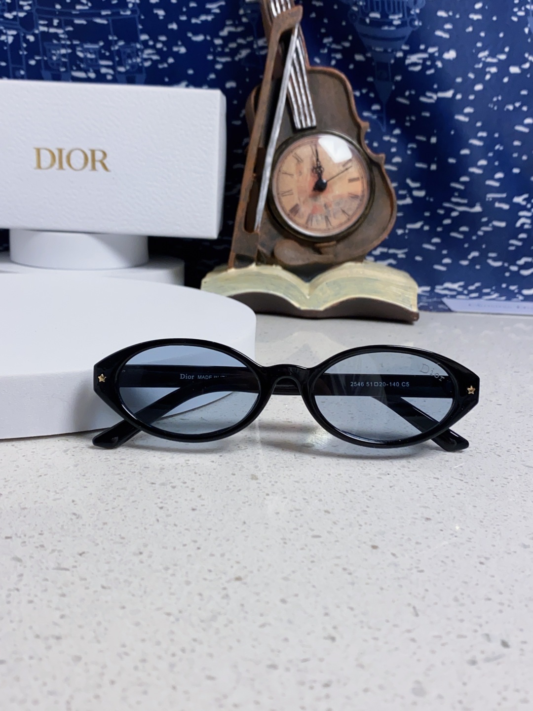 Dior迪奥 2025新款椭圆形猫眼墨镜女士迪丽热巴胶片同款高级感街拍防嗮太阳镜