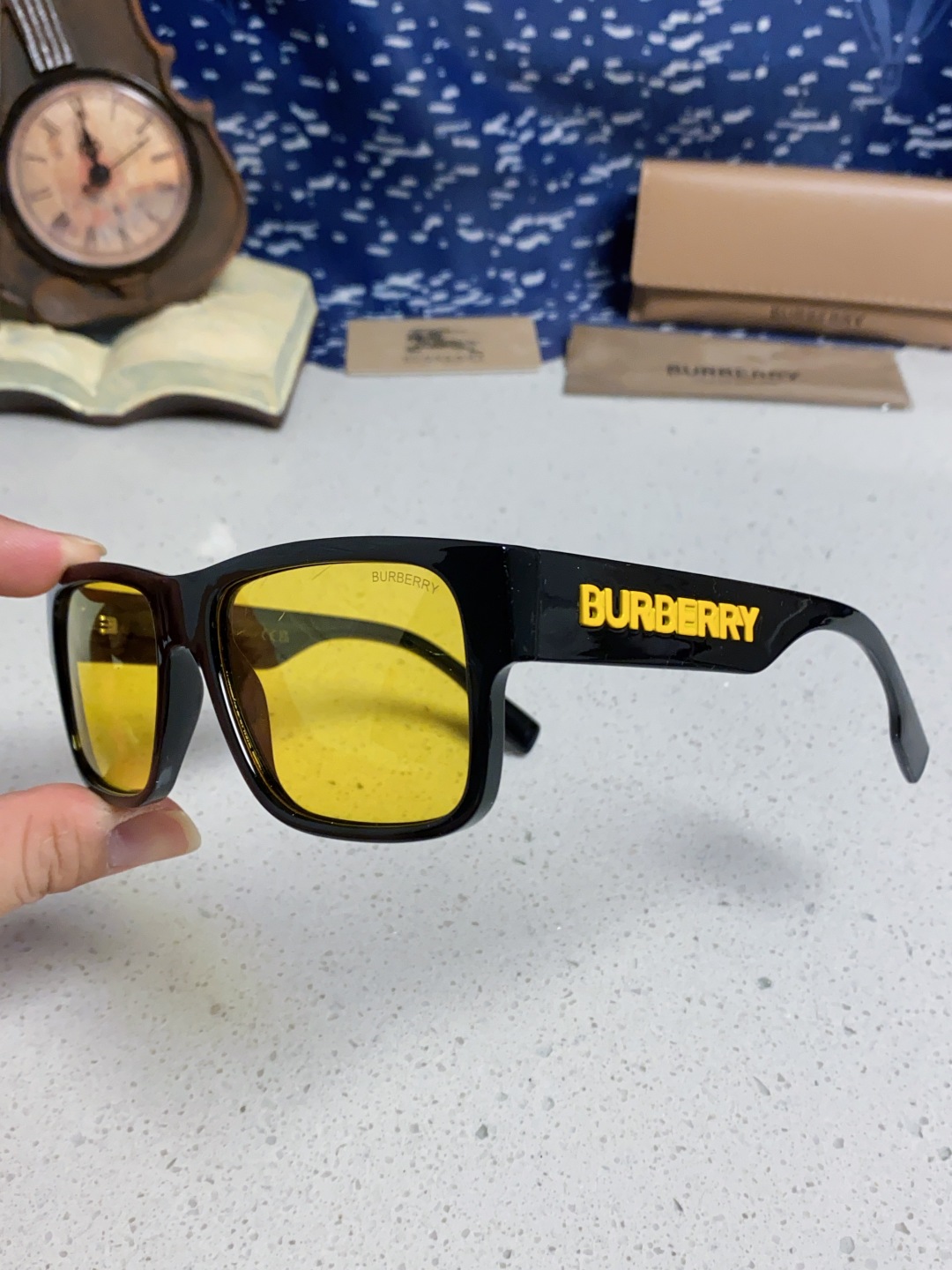 Burberry巴宝莉 2025新款方形户外偏光太阳镜经典百搭男女墨镜钓鱼运动眼镜 男女通用