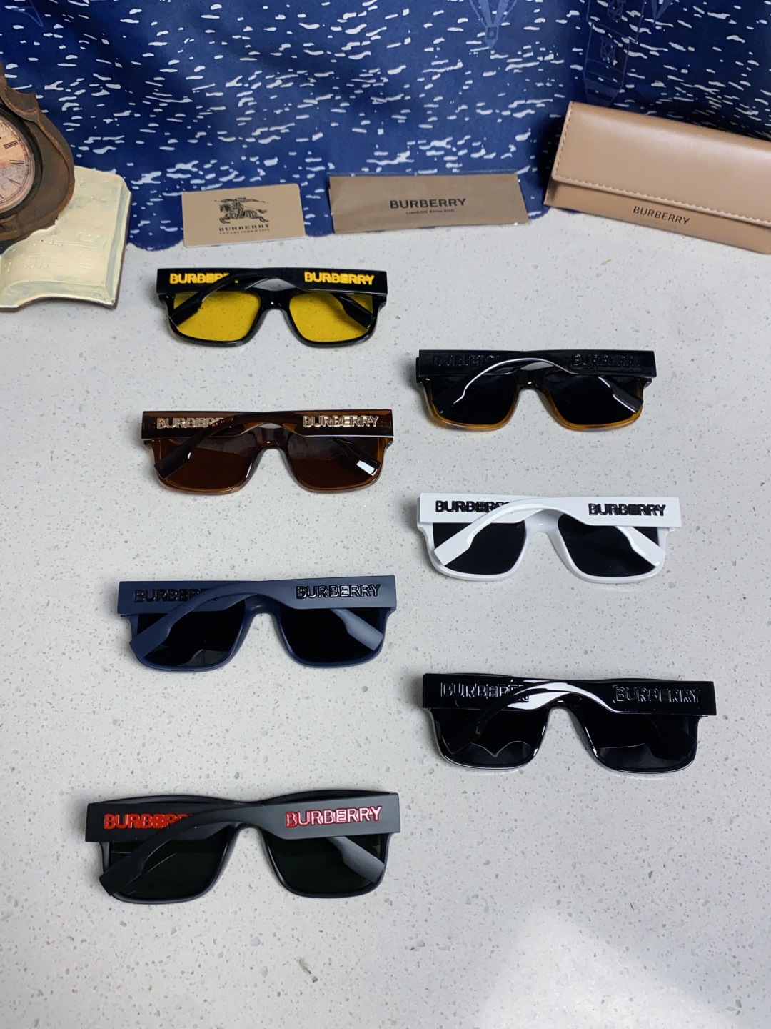 Burberry巴宝莉 2025新款方形户外偏光太阳镜经典百搭男女墨镜钓鱼运动眼镜 男女通用