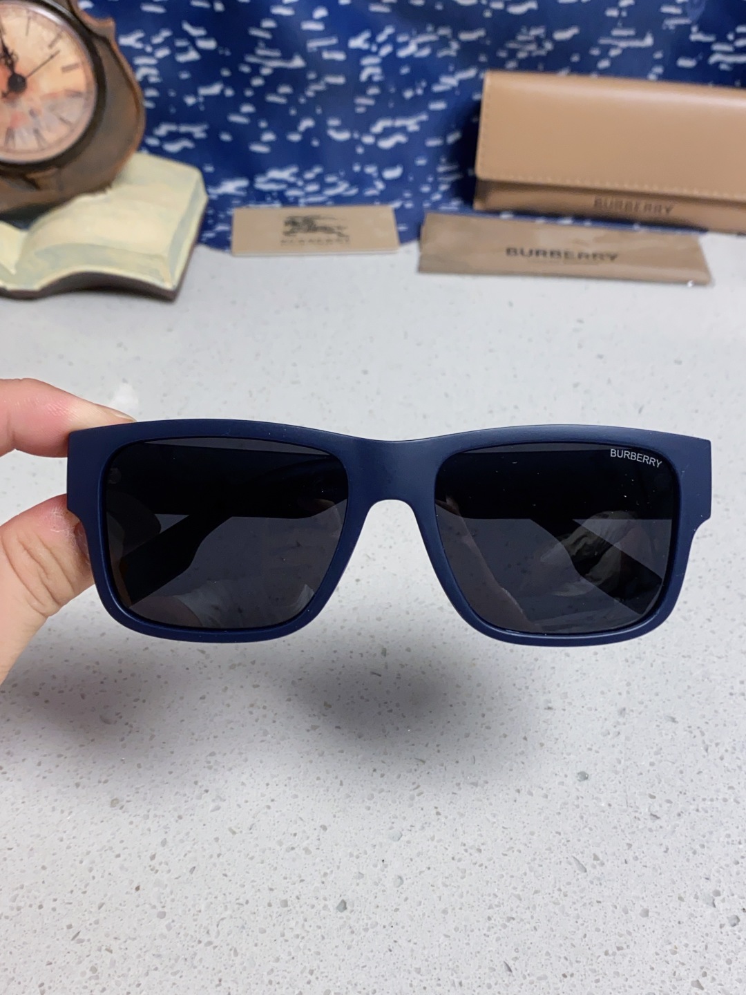 Burberry巴宝莉 2025新款方形户外偏光太阳镜经典百搭男女墨镜钓鱼运动眼镜 男女通用