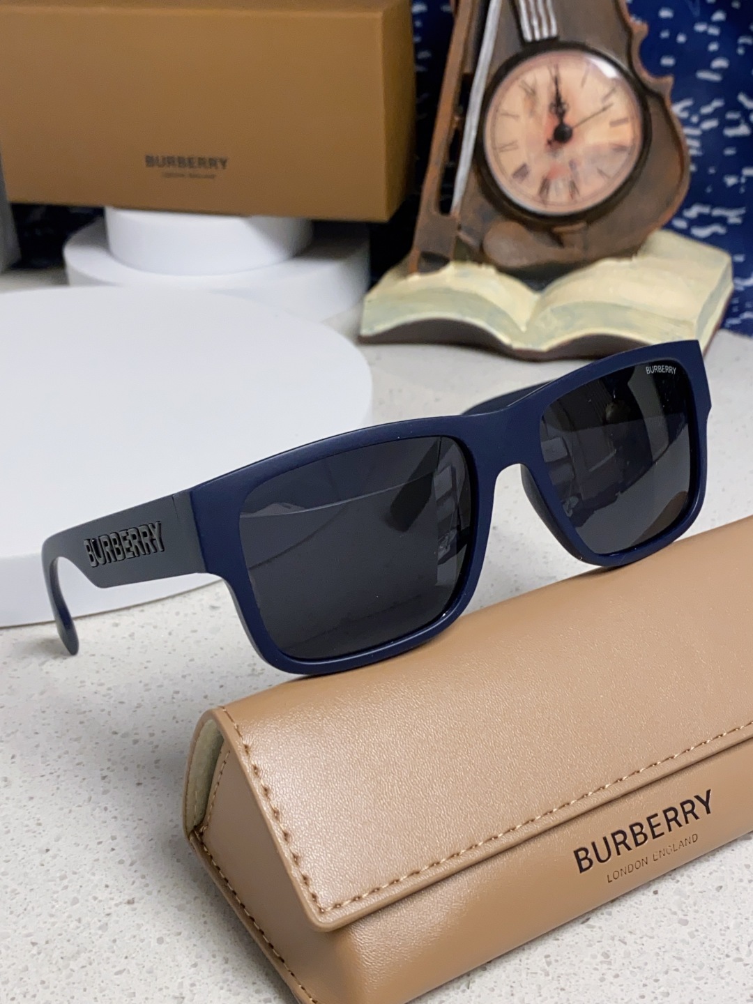 Burberry巴宝莉 2025新款方形户外偏光太阳镜经典百搭男女墨镜钓鱼运动眼镜 男女通用