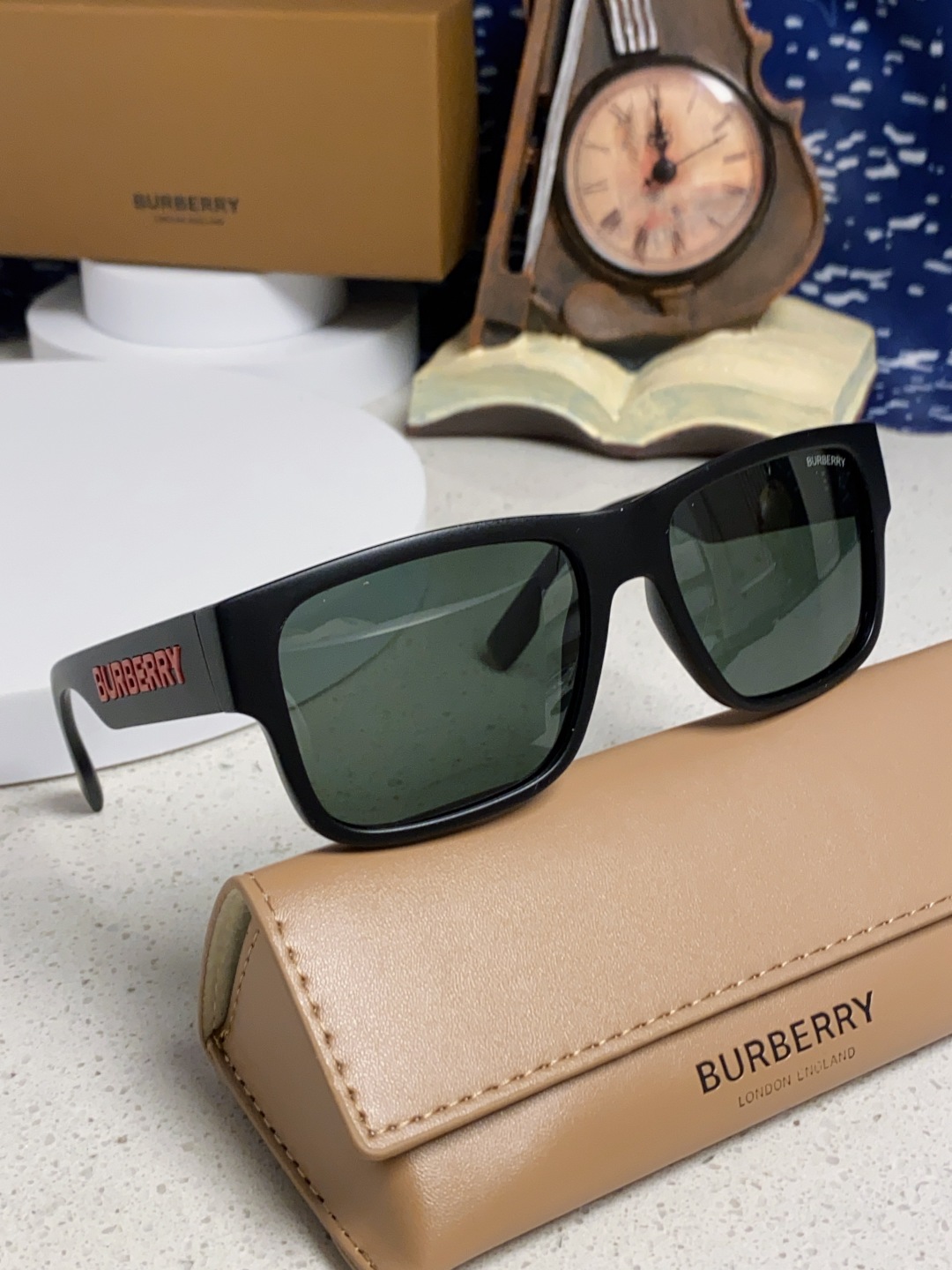 Burberry巴宝莉 2025新款方形户外偏光太阳镜经典百搭男女墨镜钓鱼运动眼镜 男女通用