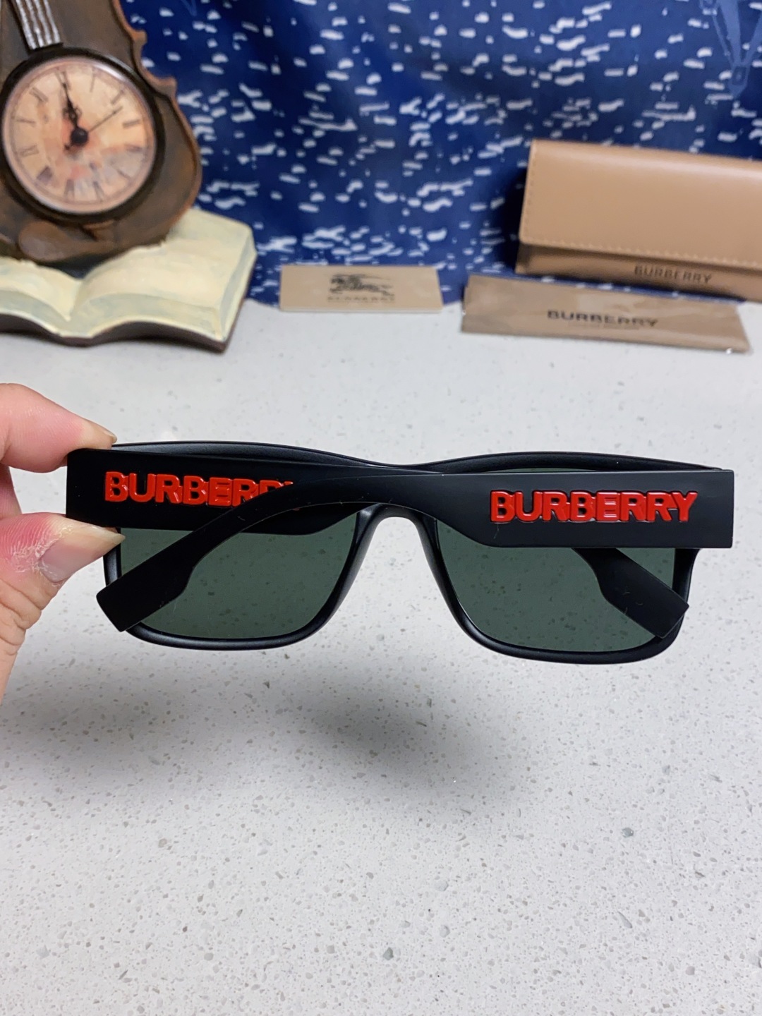 Burberry巴宝莉 2025新款方形户外偏光太阳镜经典百搭男女墨镜钓鱼运动眼镜 男女通用