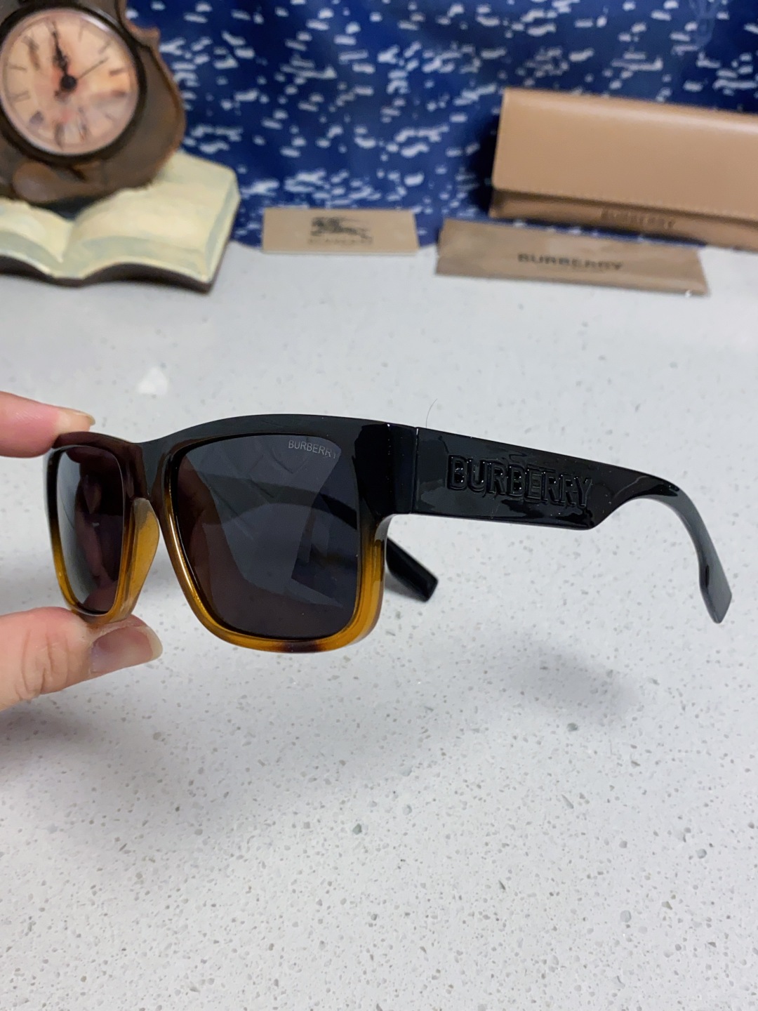 Burberry巴宝莉 2025新款方形户外偏光太阳镜经典百搭男女墨镜钓鱼运动眼镜 男女通用