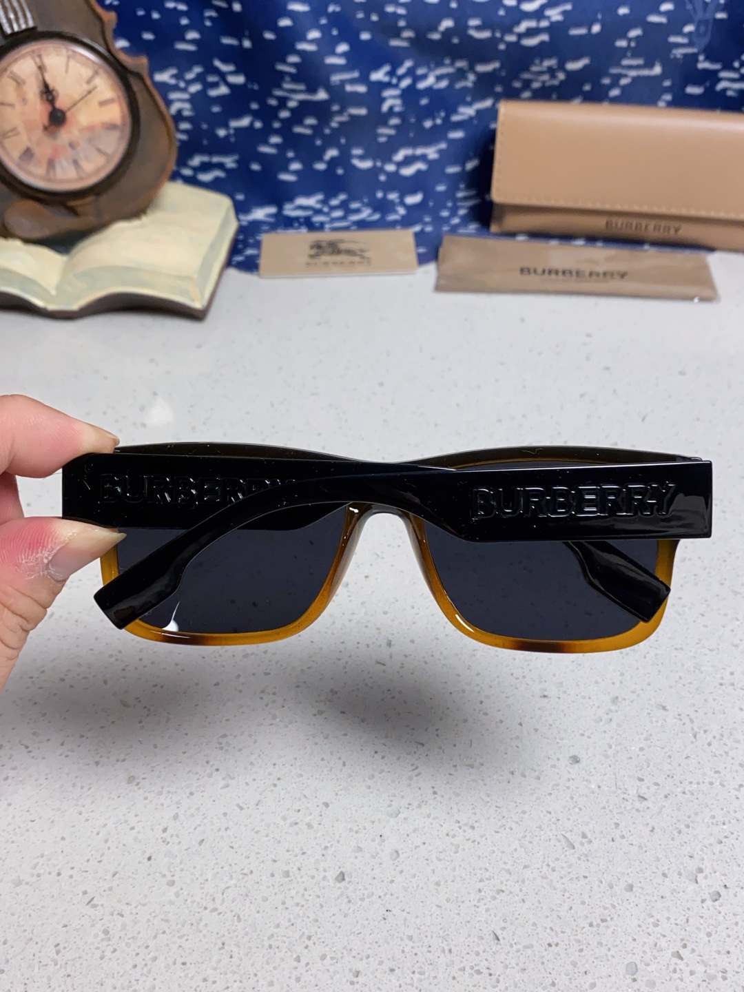 Burberry巴宝莉 2025新款方形户外偏光太阳镜经典百搭男女墨镜钓鱼运动眼镜 男女通用