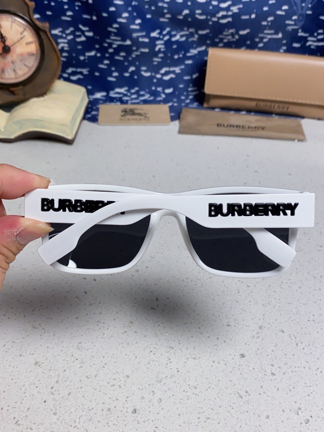 Burberry巴宝莉 2025新款方形户外偏光太阳镜经典百搭男女墨镜钓鱼运动眼镜 男女通用