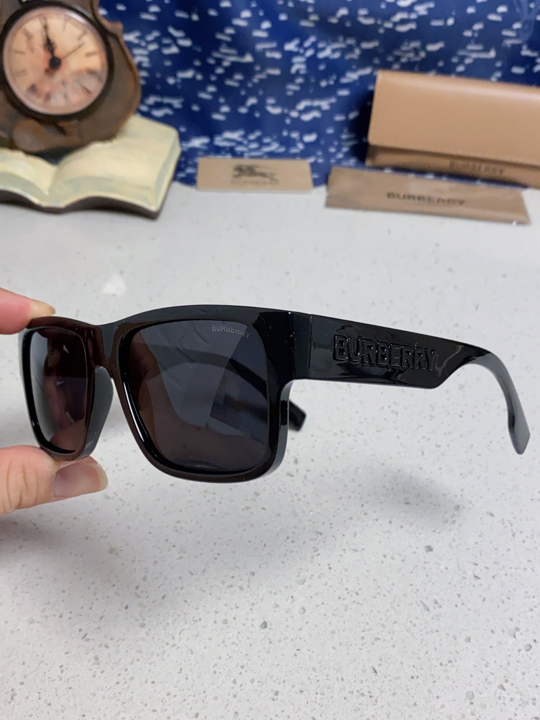 Burberry巴宝莉 2025新款方形户外偏光太阳镜经典百搭男女墨镜钓鱼运动眼镜 男女通用