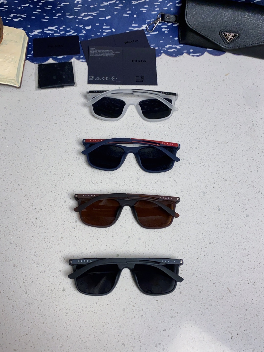 Prada普拉达 2025新款潮牌马拉松偏光彩色环保防紫外线男女网球跑步UV个性开车眼镜