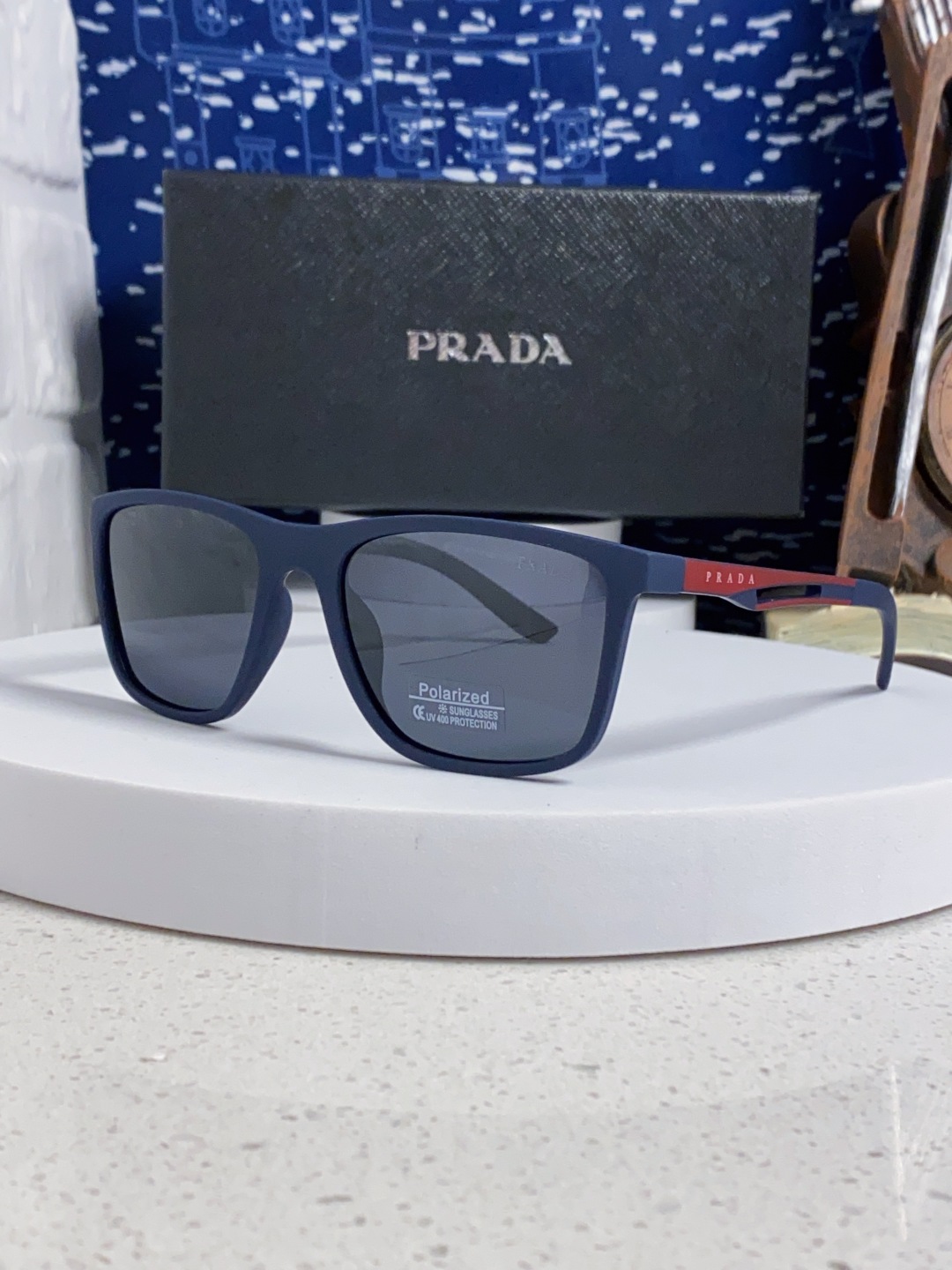 Prada普拉达 2025新款潮牌马拉松偏光彩色环保防紫外线男女网球跑步UV个性开车眼镜