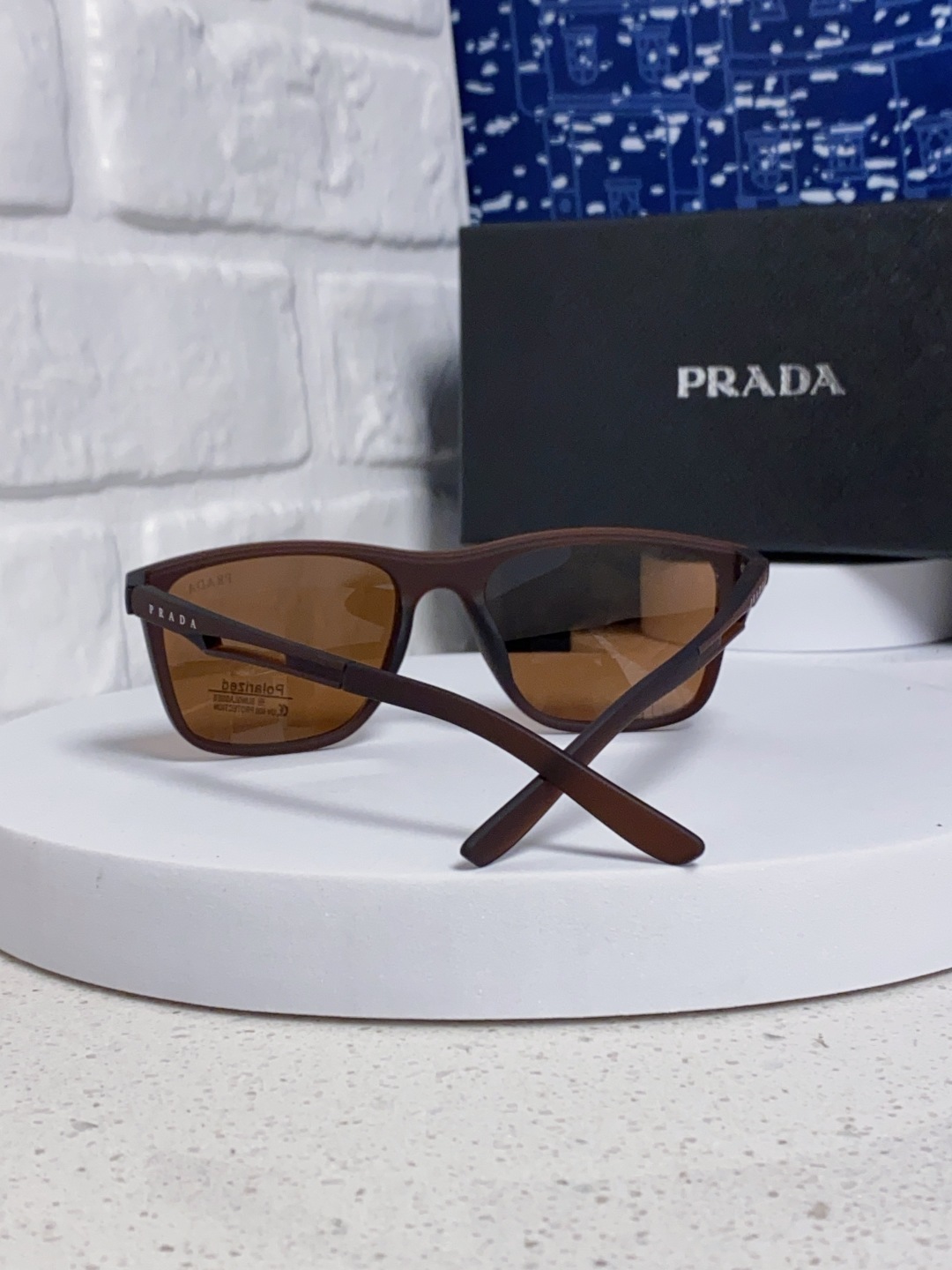 Prada普拉达 2025新款潮牌马拉松偏光彩色环保防紫外线男女网球跑步UV个性开车眼镜