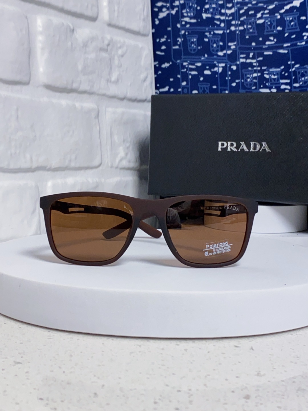 Prada普拉达 2025新款潮牌马拉松偏光彩色环保防紫外线男女网球跑步UV个性开车眼镜