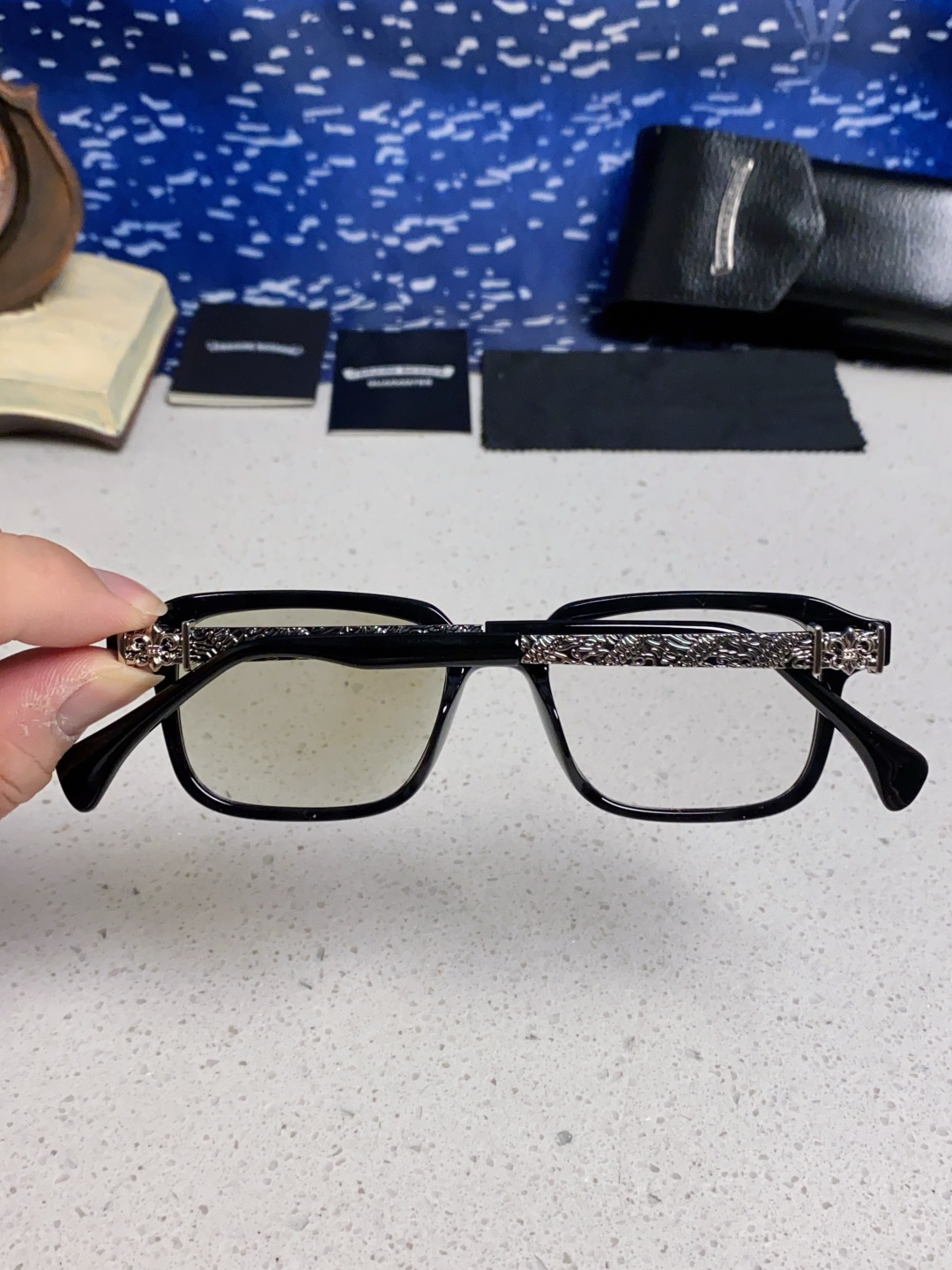  Chrome Hearts克罗心 2025新款复古超轻太阳镜男士偏光开车专用高级感 防紫外线变色太阳镜