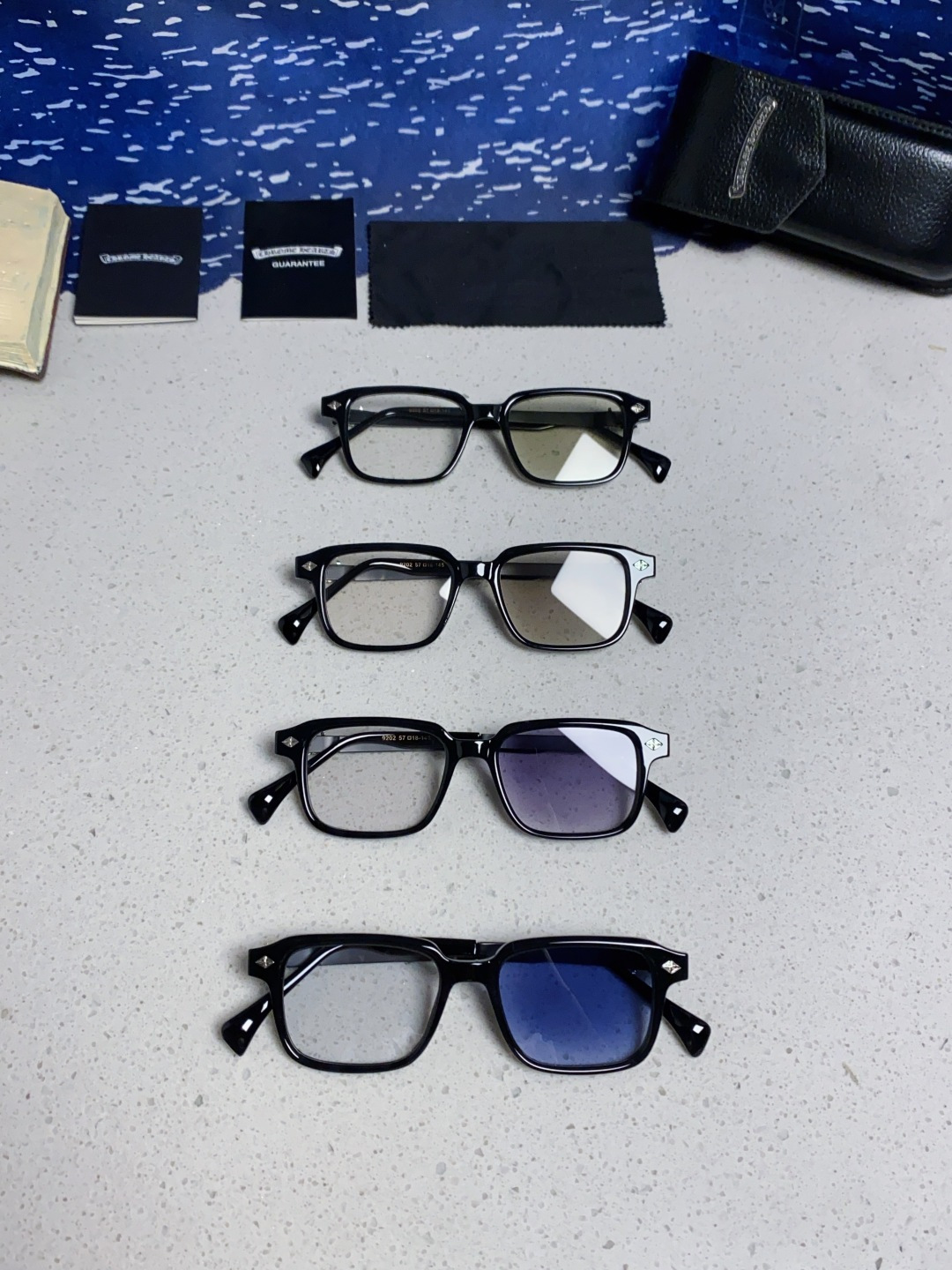  Chrome Hearts克罗心 2025新款复古超轻太阳镜男士偏光开车专用高级感 防紫外线变色太阳镜