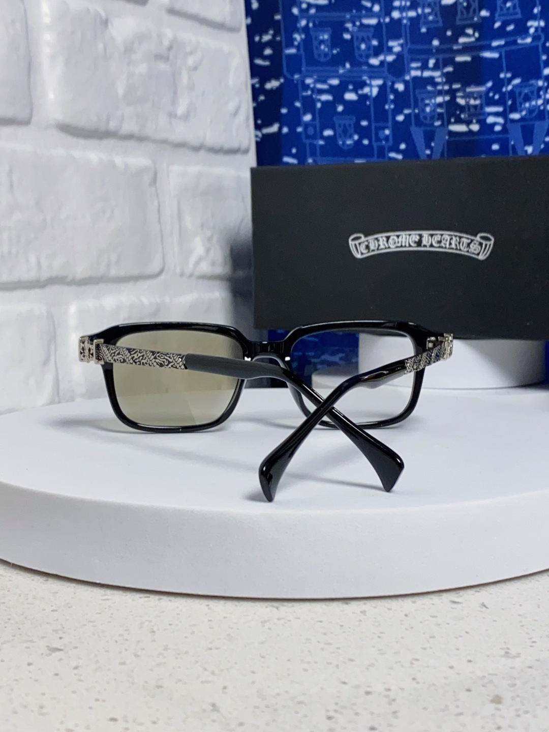  Chrome Hearts克罗心 2025新款复古超轻太阳镜男士偏光开车专用高级感 防紫外线变色太阳镜