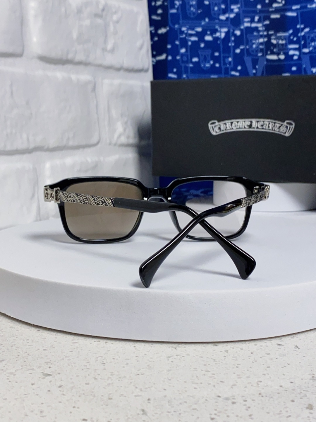  Chrome Hearts克罗心 2025新款复古超轻太阳镜男士偏光开车专用高级感 防紫外线变色太阳镜