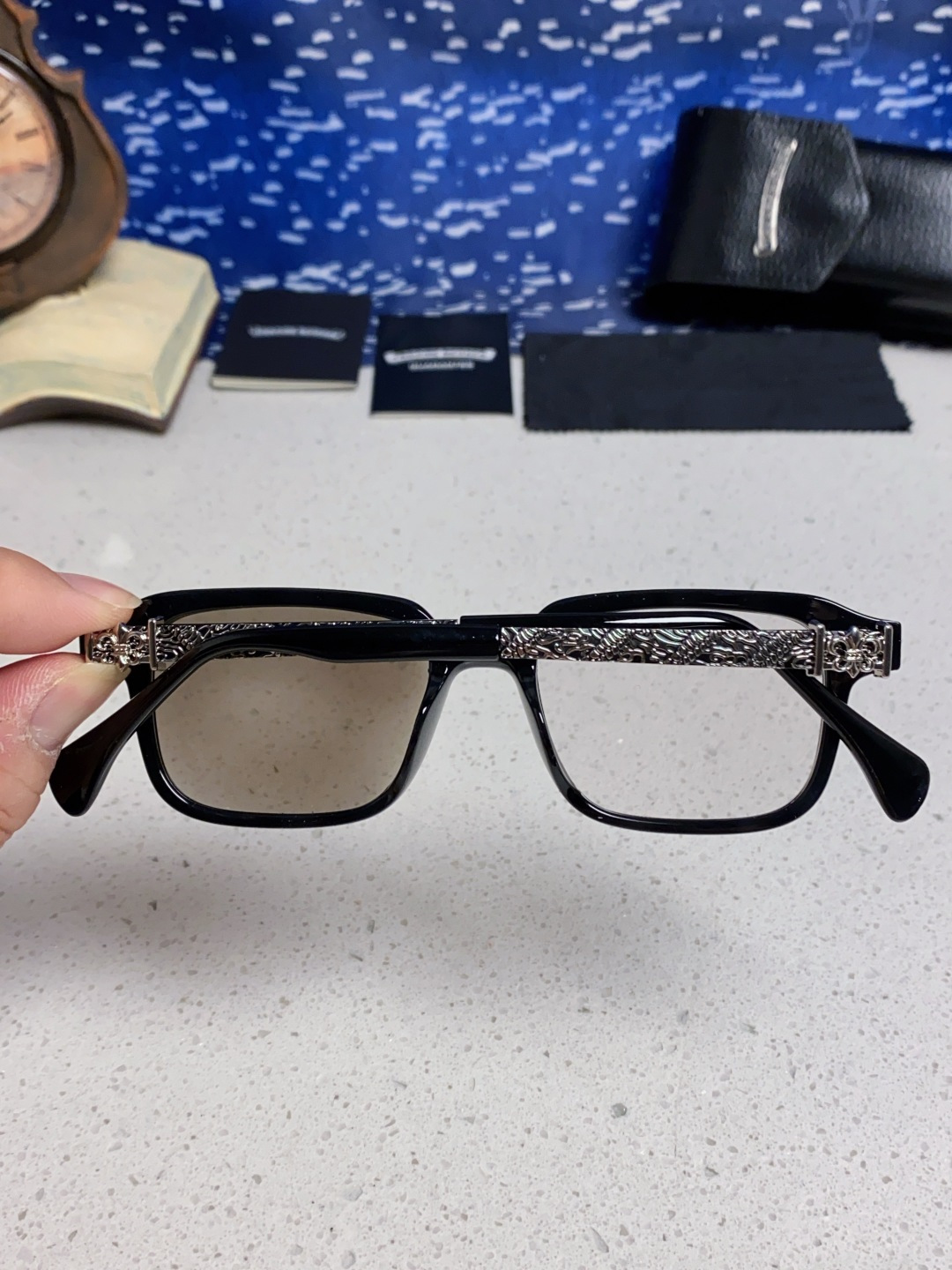  Chrome Hearts克罗心 2025新款复古超轻太阳镜男士偏光开车专用高级感 防紫外线变色太阳镜