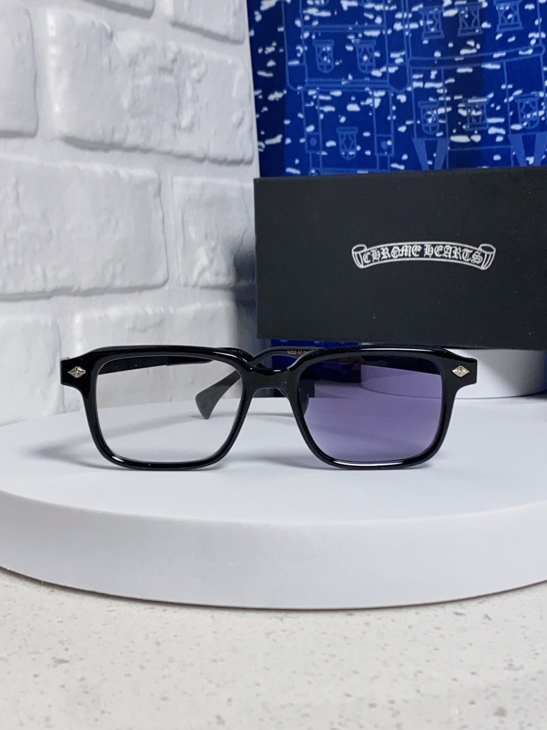  Chrome Hearts克罗心 2025新款复古超轻太阳镜男士偏光开车专用高级感 防紫外线变色太阳镜