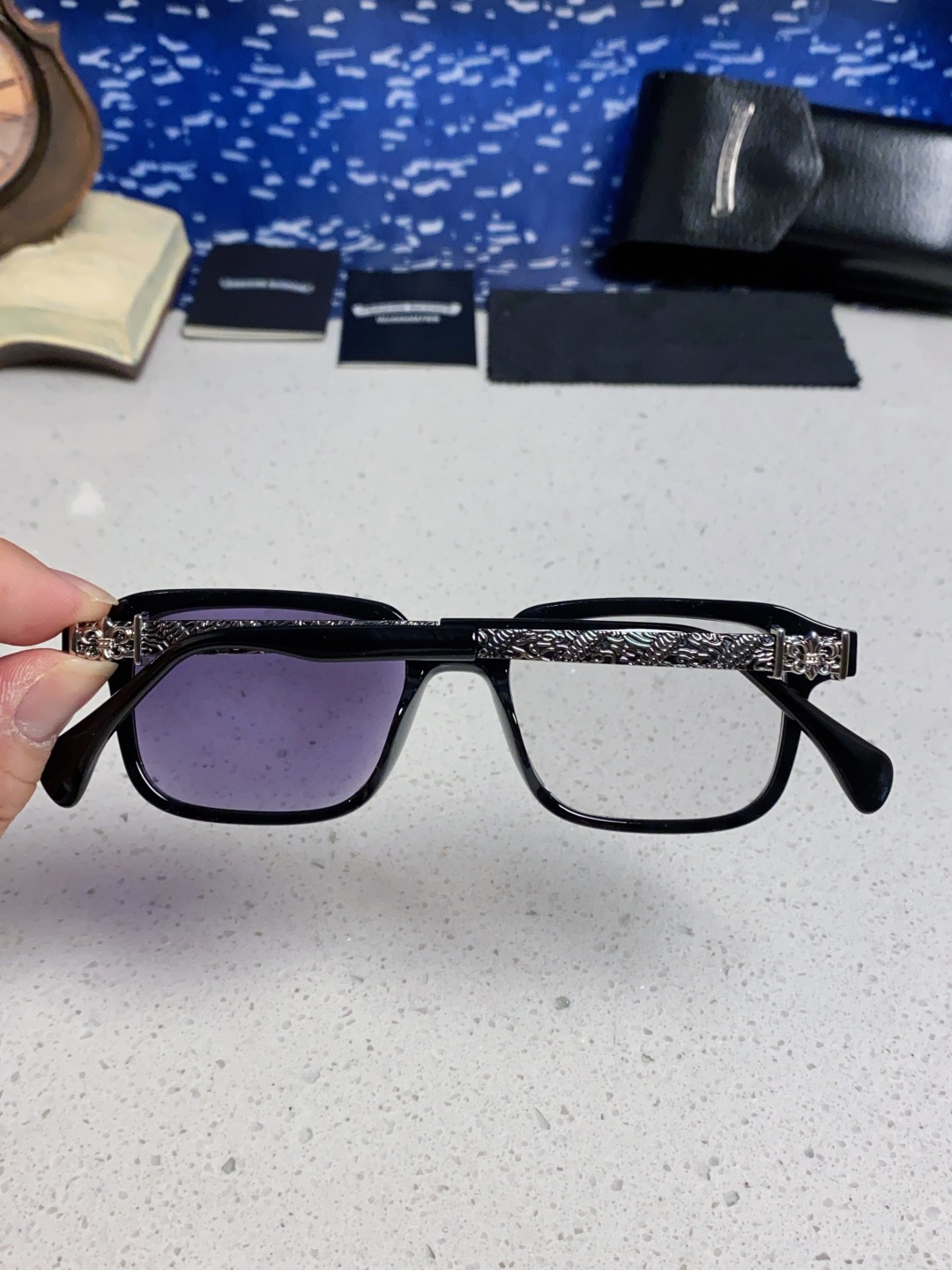  Chrome Hearts克罗心 2025新款复古超轻太阳镜男士偏光开车专用高级感 防紫外线变色太阳镜