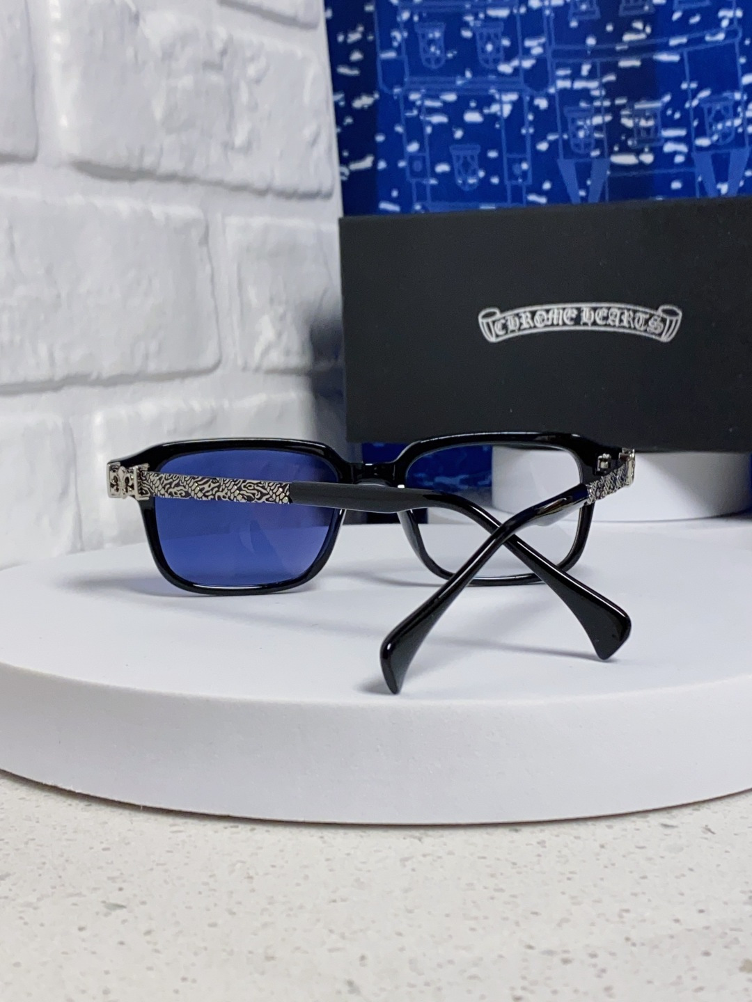  Chrome Hearts克罗心 2025新款复古超轻太阳镜男士偏光开车专用高级感 防紫外线变色太阳镜