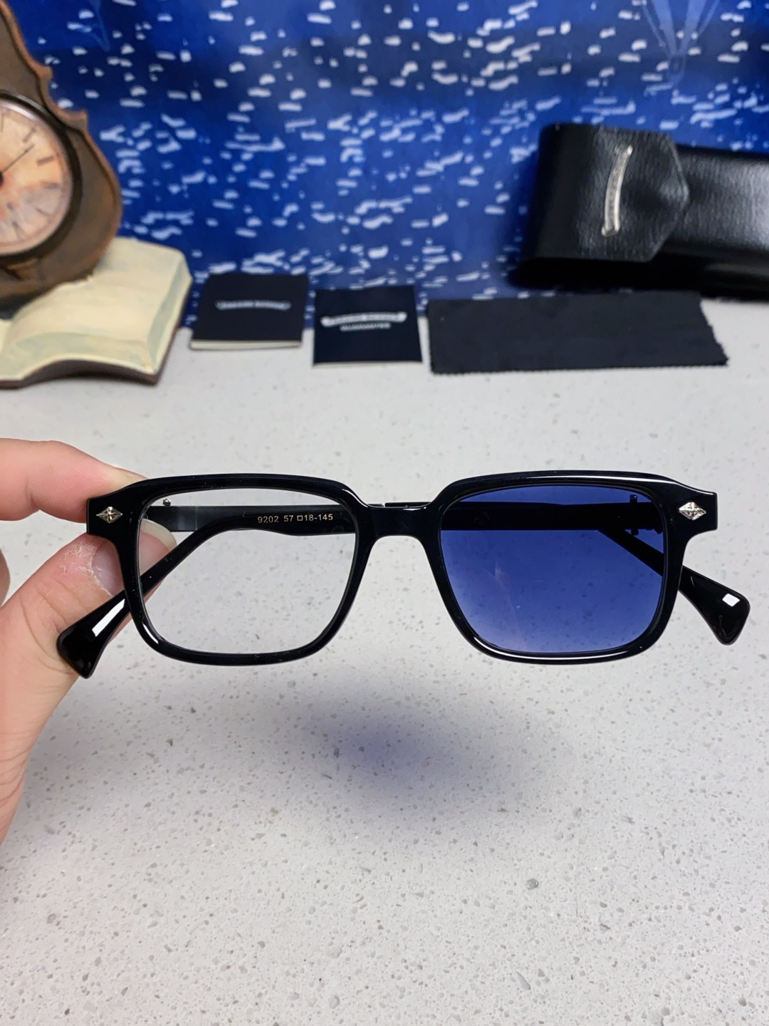  Chrome Hearts克罗心 2025新款复古超轻太阳镜男士偏光开车专用高级感 防紫外线变色太阳镜