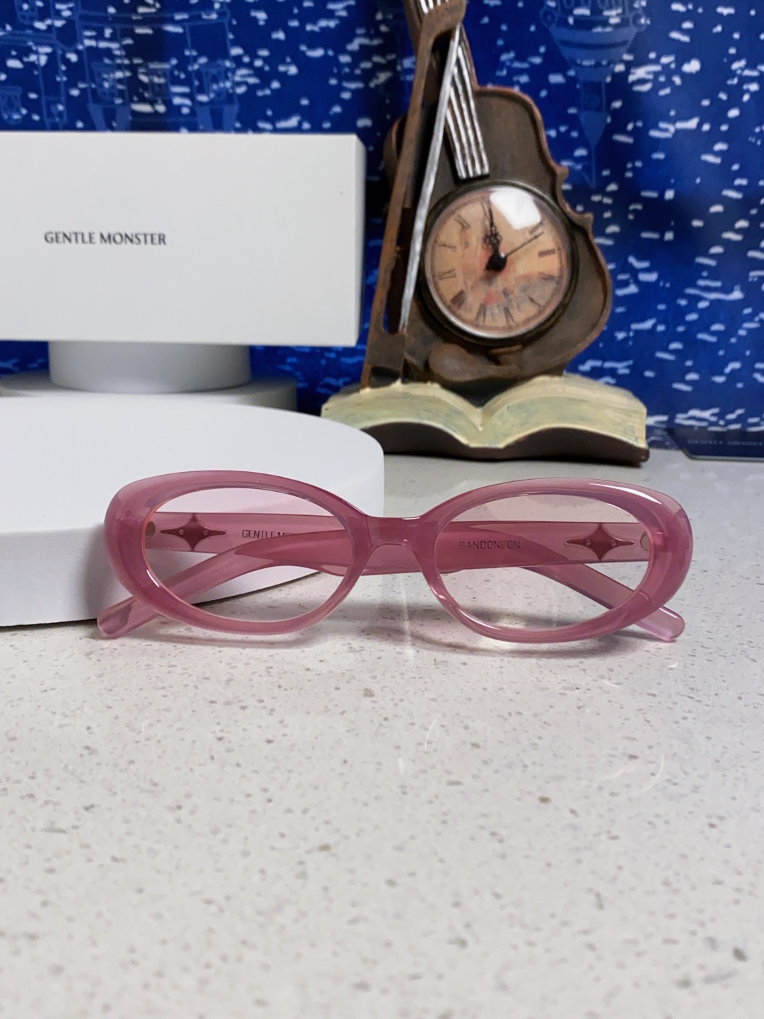 Gentle Moster(GM) 2025新款椭圆形 墨镜女高级感ins潮 网红款小框遮阳凹造型防紫外