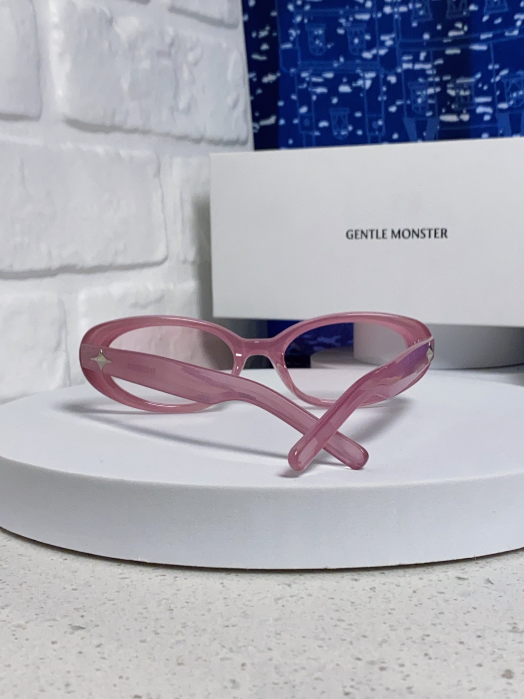 Gentle Moster(GM) 2025新款椭圆形 墨镜女高级感ins潮 网红款小框遮阳凹造型防紫外
