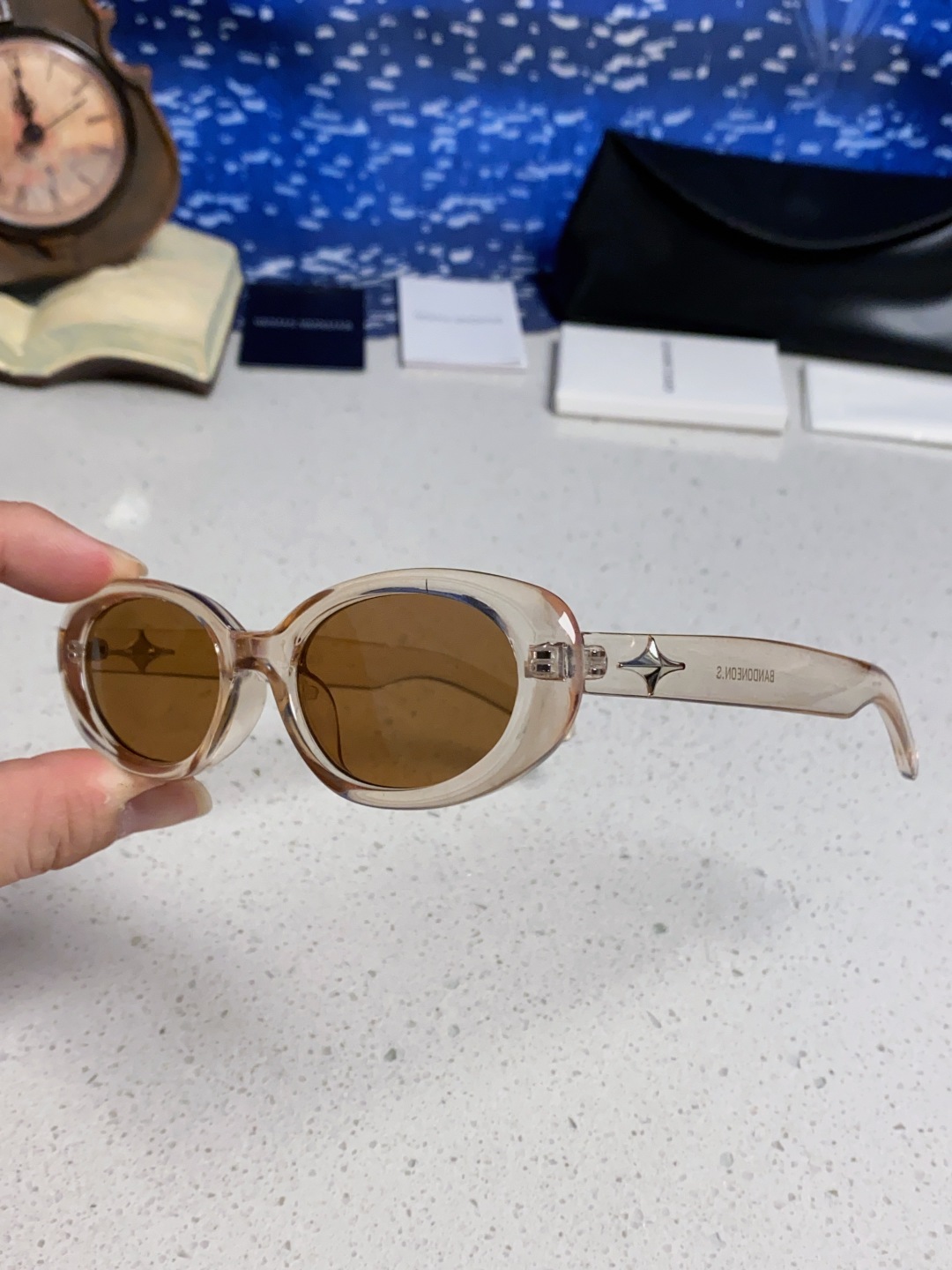 Gentle Moster(GM) 2025新款椭圆形 墨镜女高级感ins潮 网红款小框遮阳凹造型防紫外