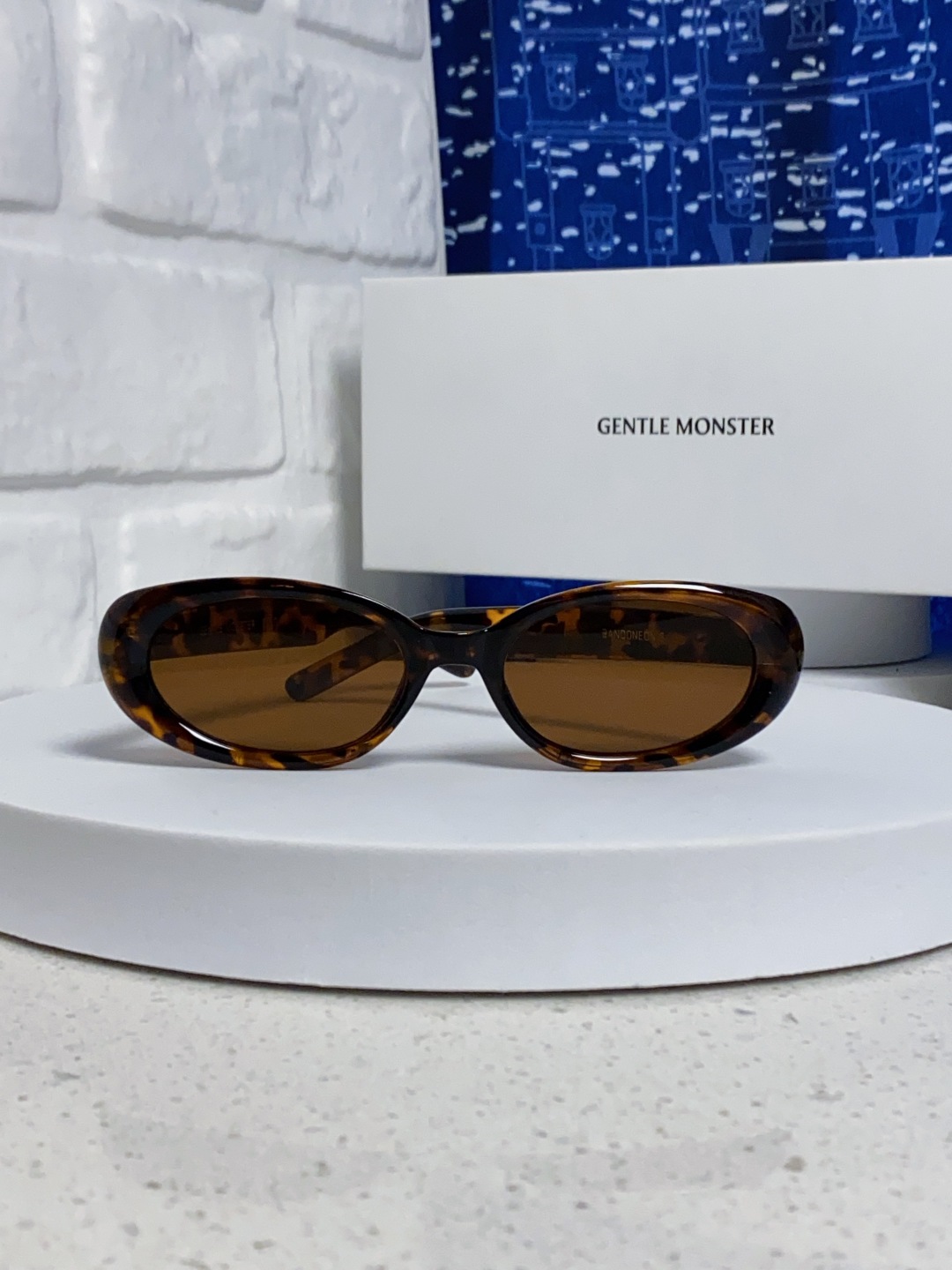 Gentle Moster(GM) 2025新款椭圆形 墨镜女高级感ins潮 网红款小框遮阳凹造型防紫外