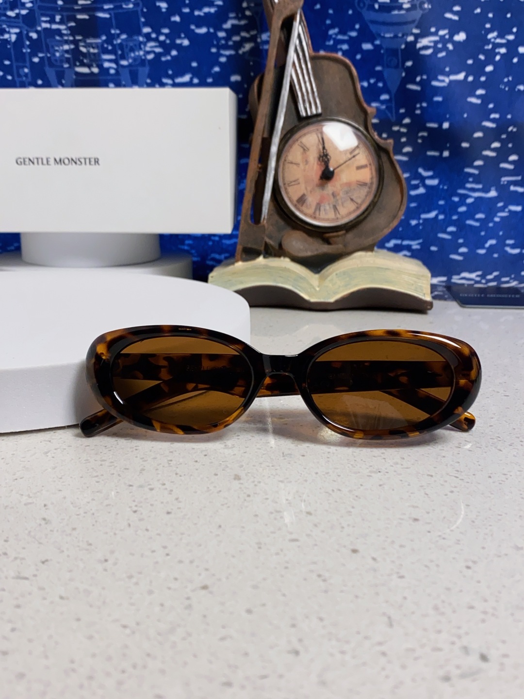 Gentle Moster(GM) 2025新款椭圆形 墨镜女高级感ins潮 网红款小框遮阳凹造型防紫外
