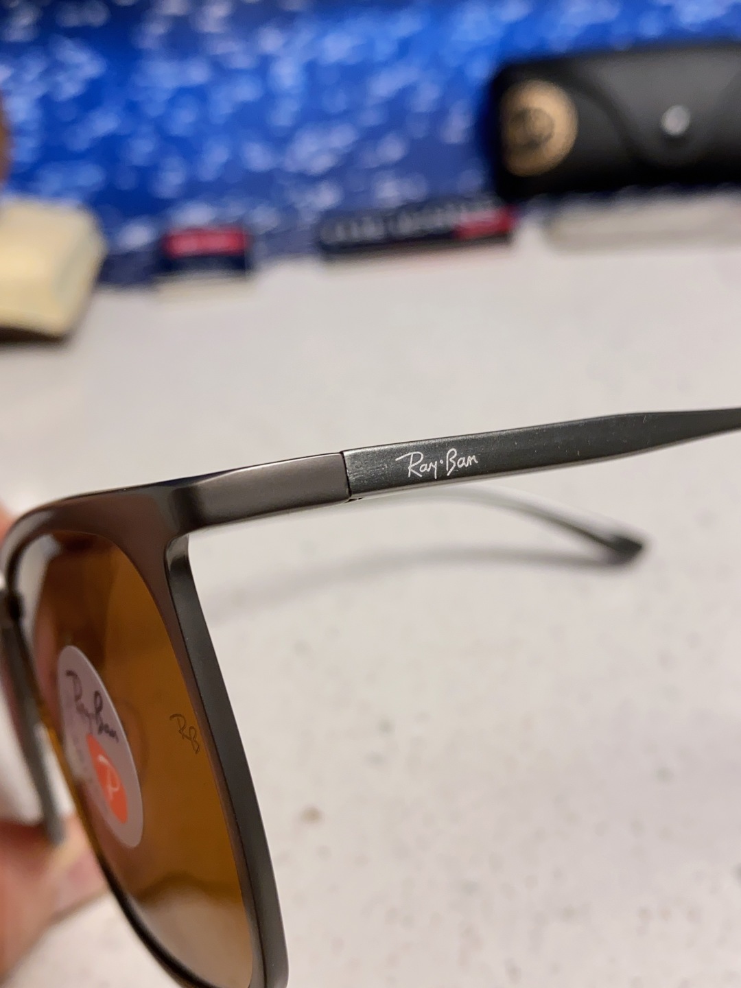 Rayban雷朋 2025新款偏光男女通用 时尚休闲金属方框驾车专用 RB8929