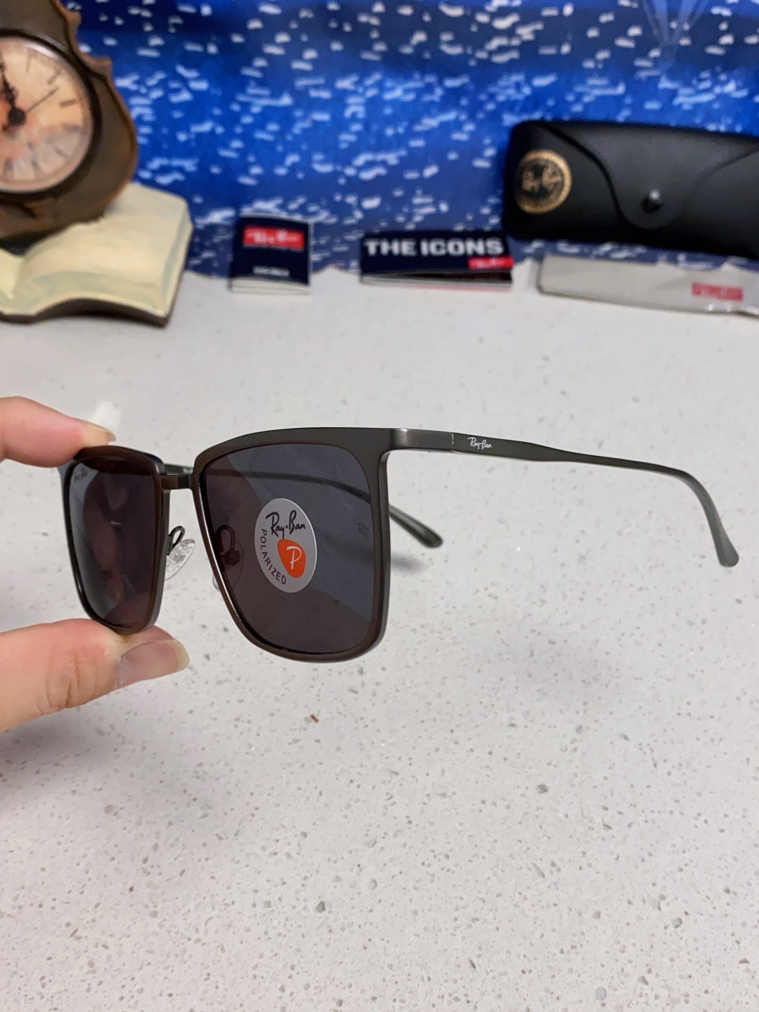 Rayban雷朋 2025新款偏光男女通用 时尚休闲金属方框驾车专用 RB8929