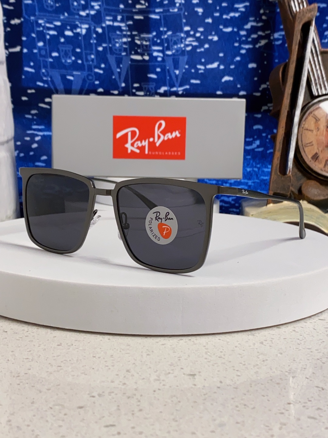 Rayban雷朋 2025新款偏光男女通用 时尚休闲金属方框驾车专用 RB8929